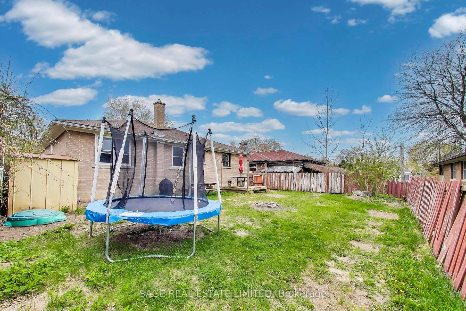 Photo 31 of 4 Sophia Drive, Scarborough, Woburn — HOMEH