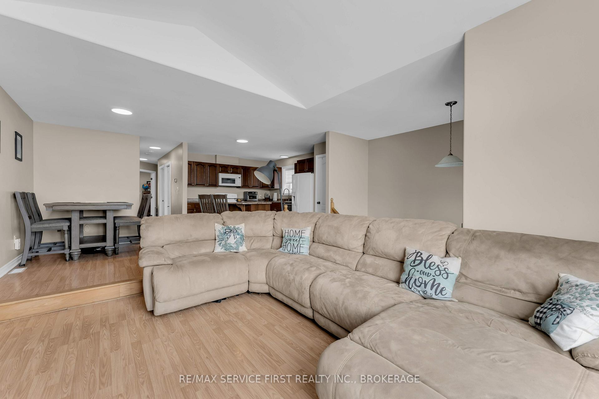 Photo 5 of 749 Tanner Drive, Kingston, East Gardiners Rd — HOMEH