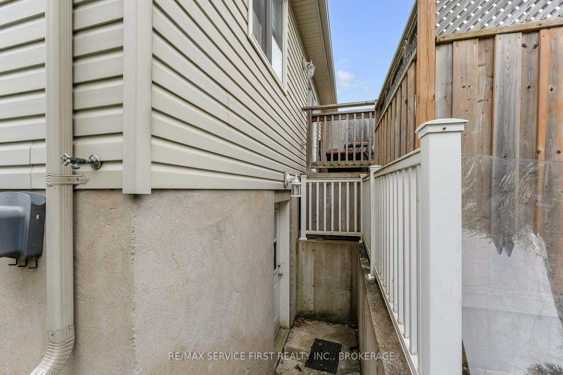 Photo 41 of 749 Tanner Drive, Kingston, East Gardiners Rd — HOMEH