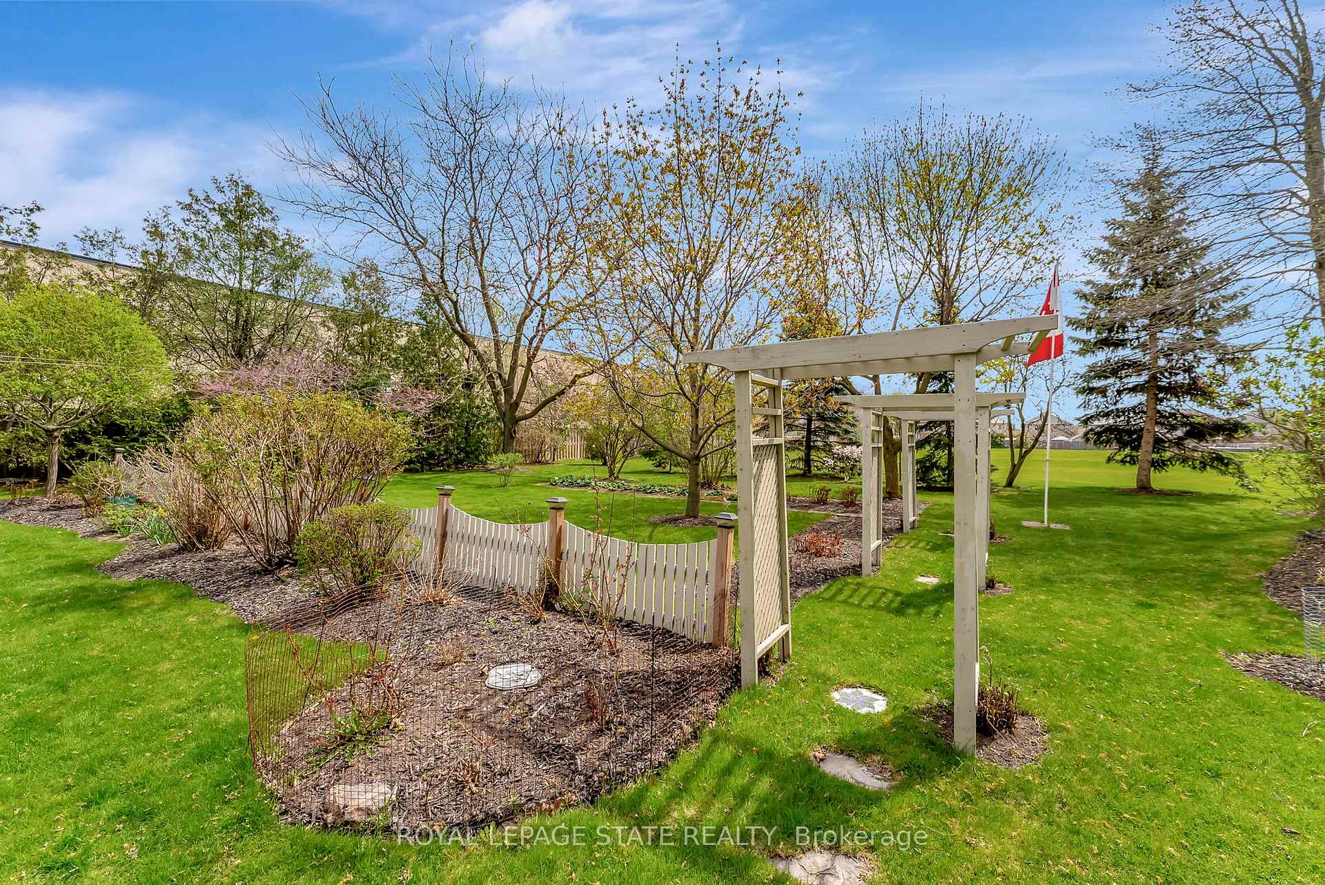 Photo 31 of 2545 Highway 56 Road, Hamilton, Binbrook — HOMEH