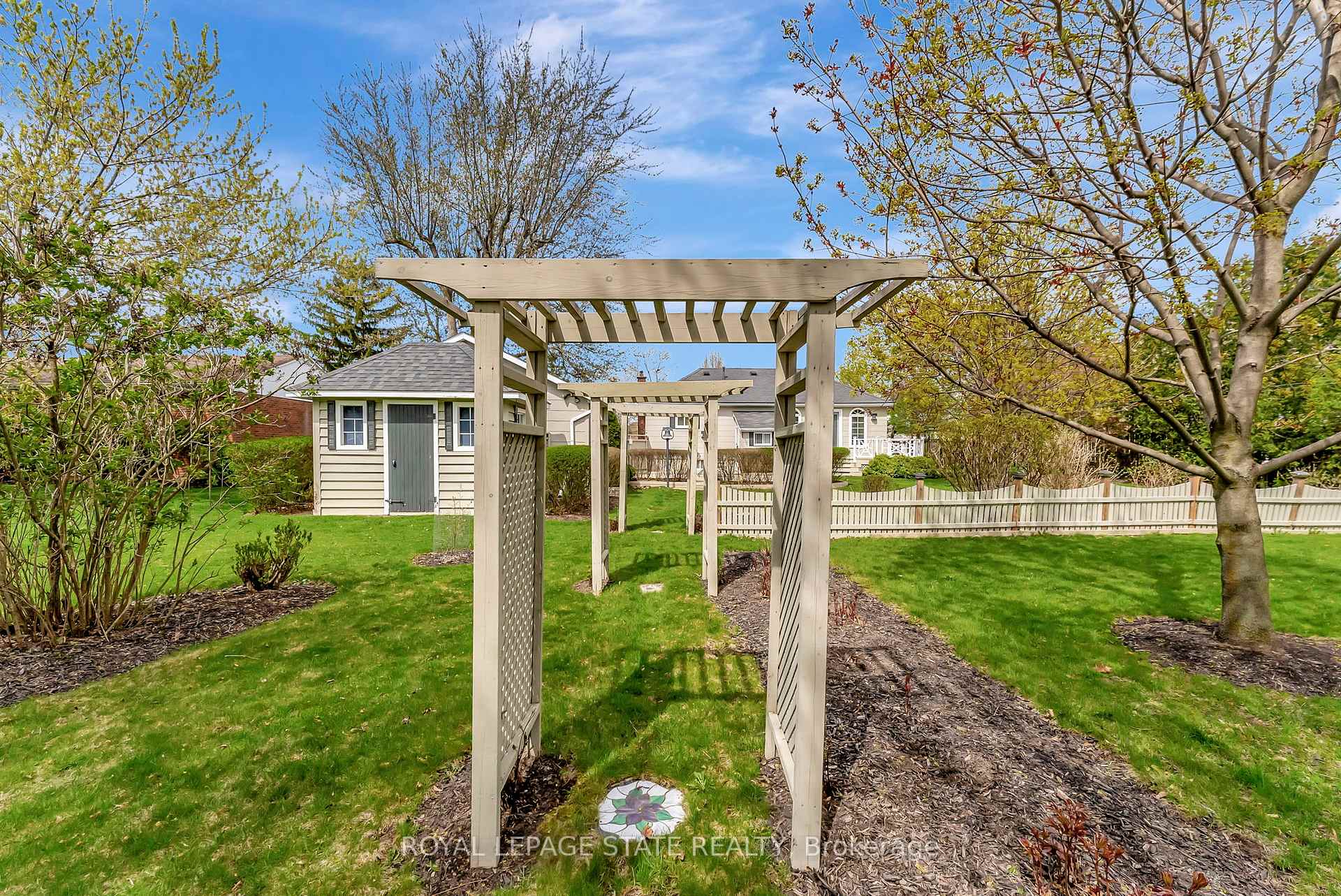 Photo 33 of 2545 Highway 56 Road, Hamilton, Binbrook — HOMEH
