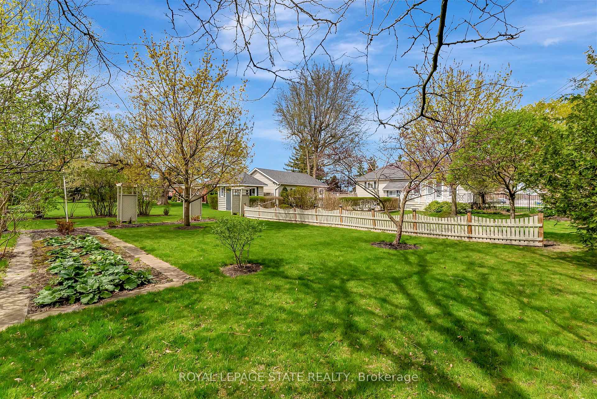 Photo 47 of 2545 Highway 56 Road, Hamilton, Binbrook — HOMEH