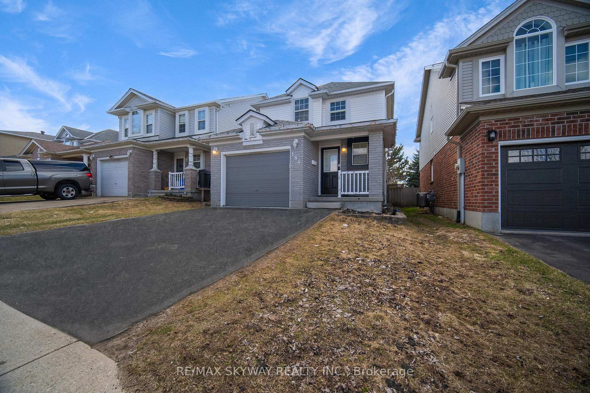 Photo 11 of 184 Veronica Drive, Kitchener, Centreville Chicopee — HOMEH