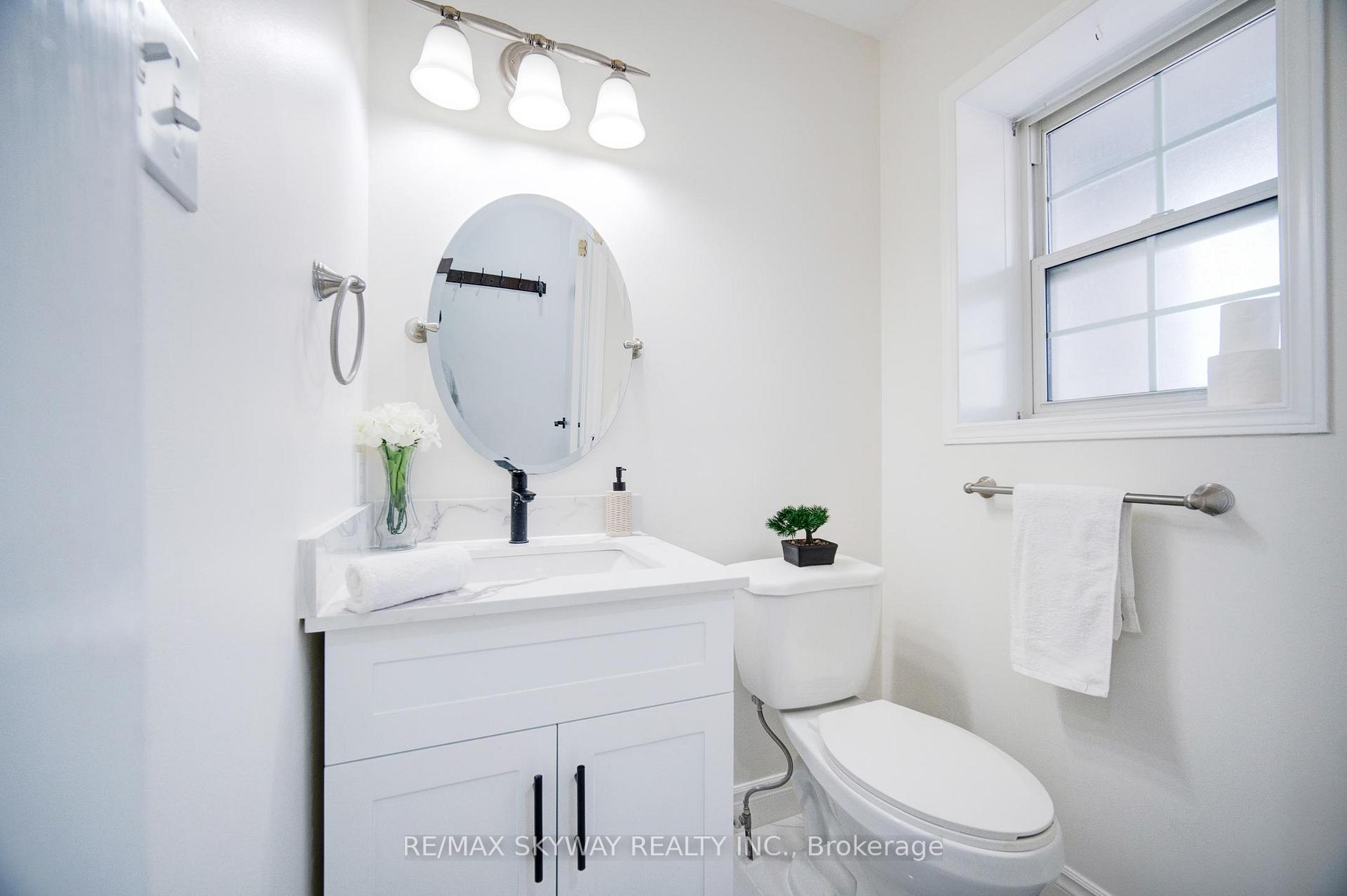 Photo 20 of 184 Veronica Drive, Kitchener, Centreville Chicopee — HOMEH
