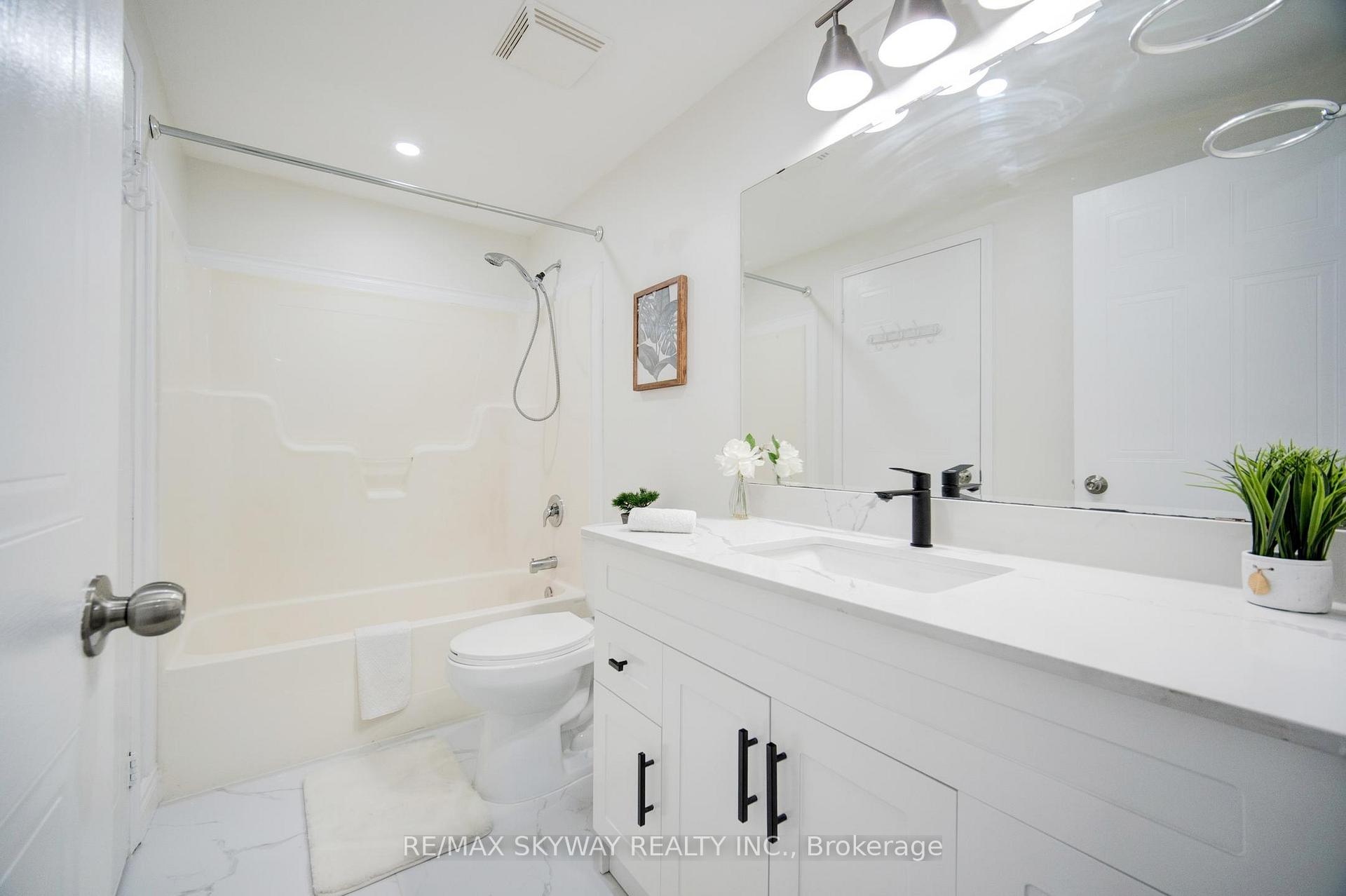 Photo 27 of 184 Veronica Drive, Kitchener, Centreville Chicopee — HOMEH