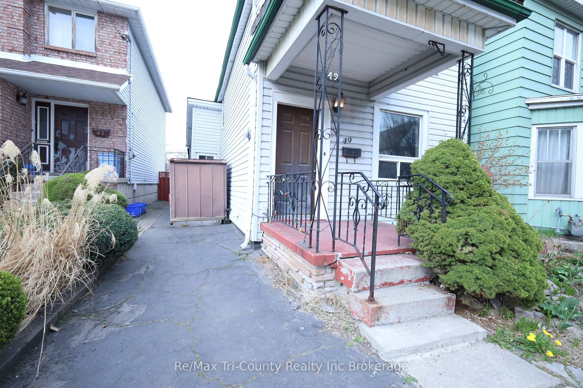 Photo 5 of 49 Rosemont Avenue, Hamilton, Stipley — HOMEH