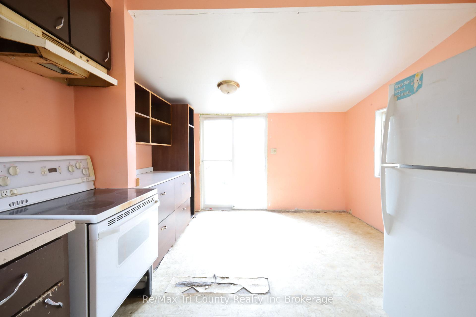 Photo 2 of 49 Rosemont Avenue, Hamilton, Stipley — HOMEH