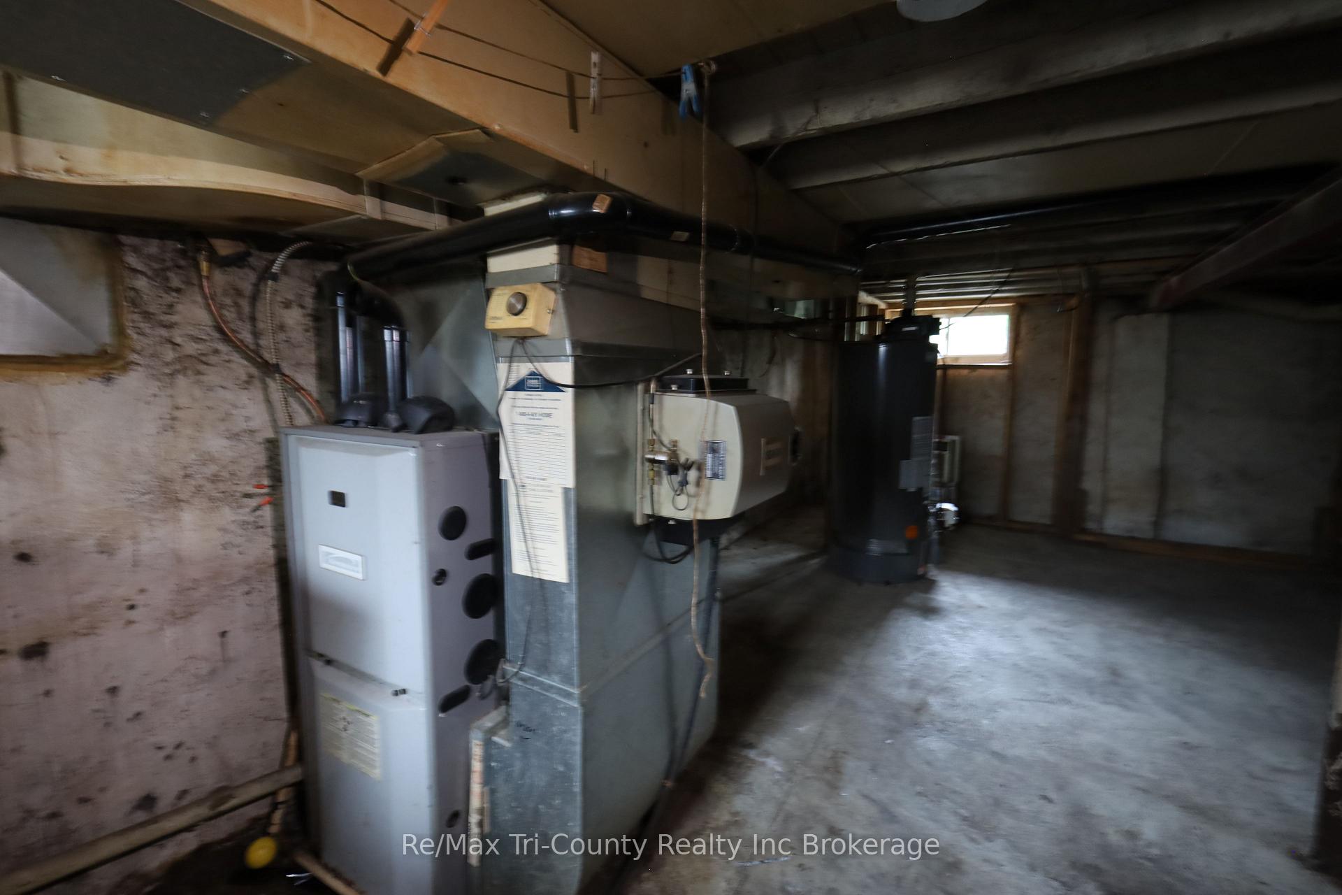 Photo 22 of 49 Rosemont Avenue, Hamilton, Stipley — HOMEH
