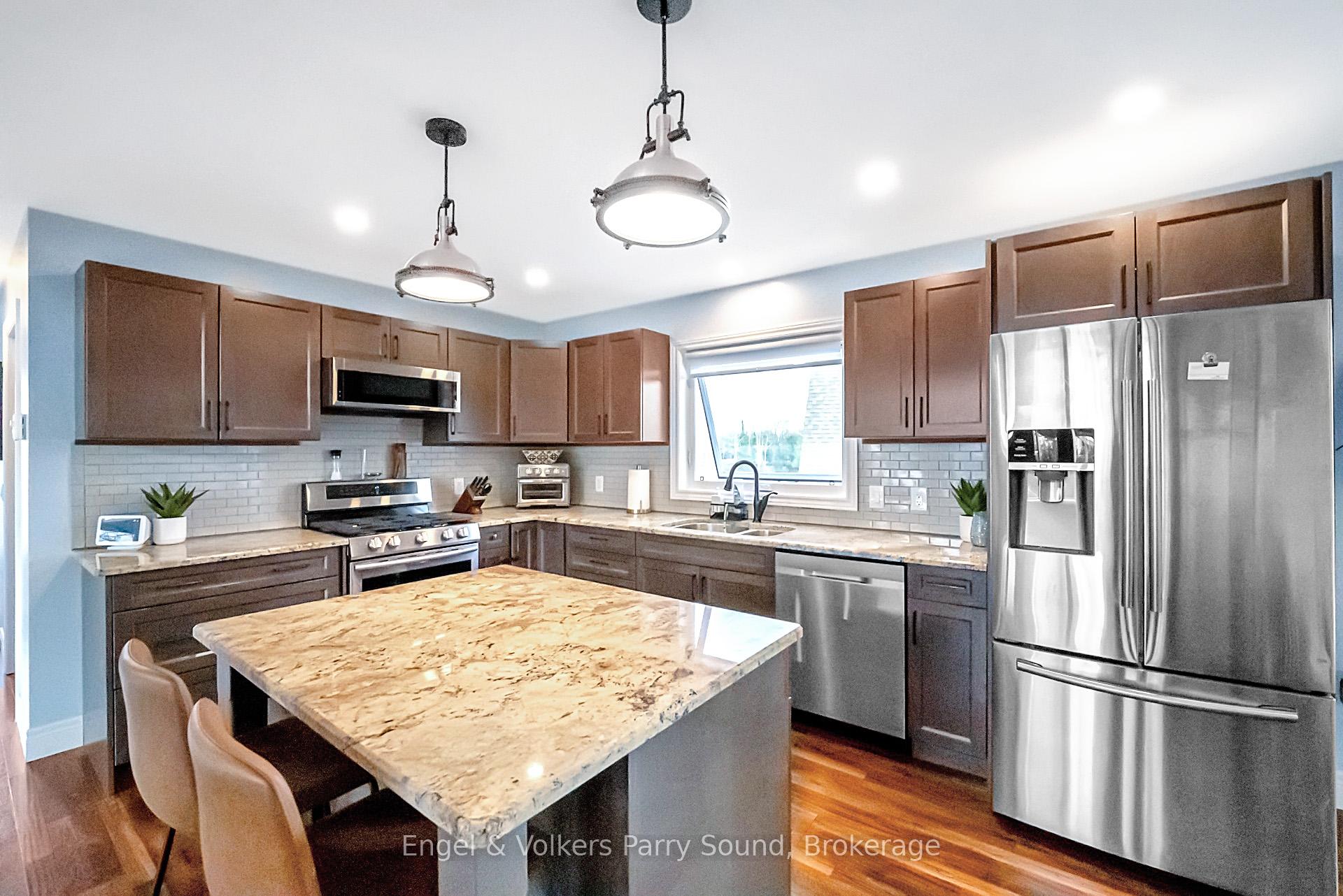 Photo 3 of 7 Willow Lane, McKellar — HOMEH