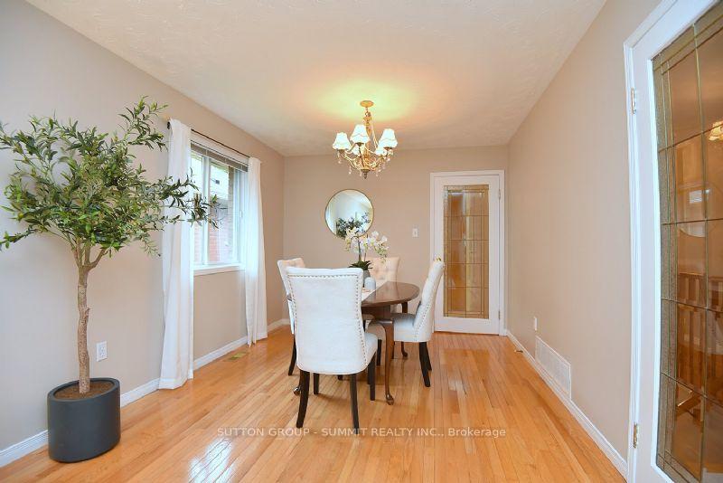 Photo 12 of 9 Premier Road, Hamilton, Waterdown — HOMEH