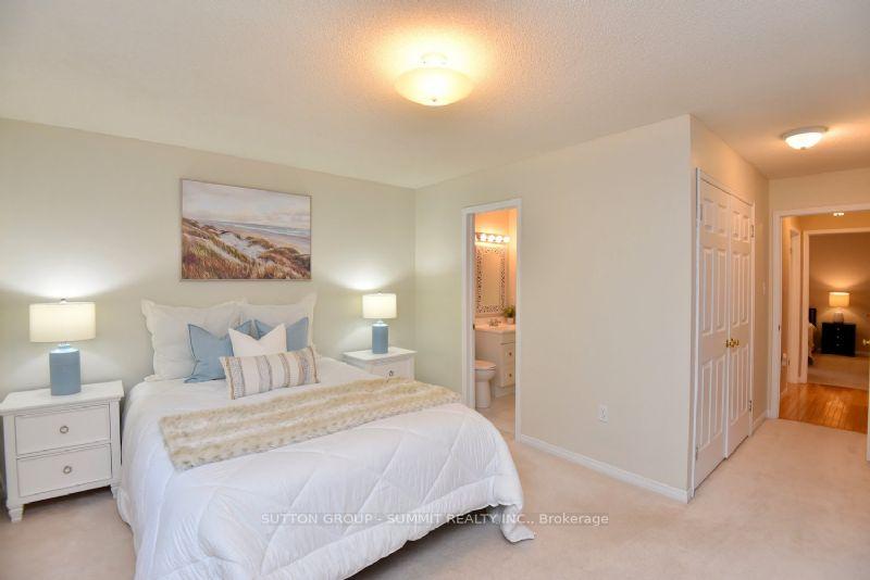 Photo 7 of 9 Premier Road, Hamilton, Waterdown — HOMEH