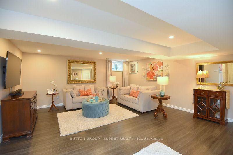 Photo 18 of 9 Premier Road, Hamilton, Waterdown — HOMEH