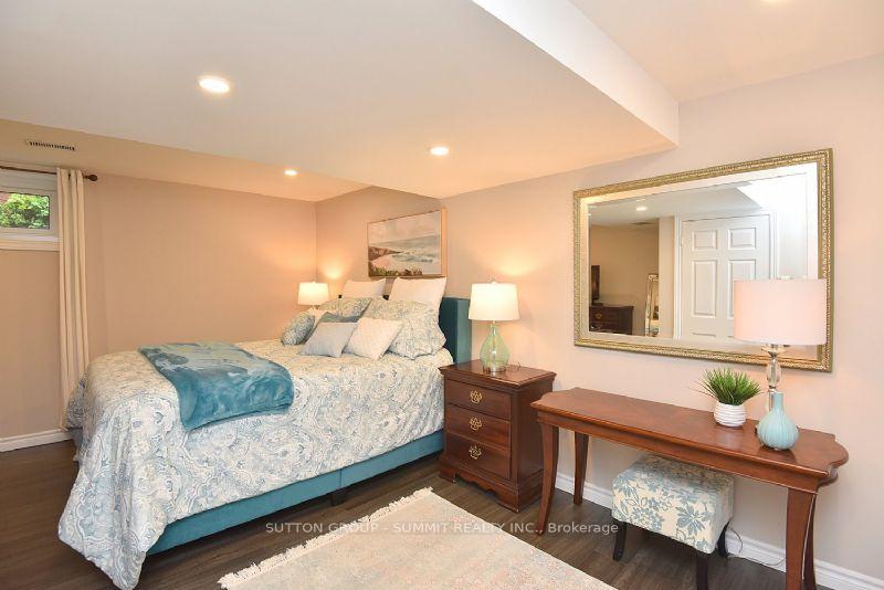 Photo 19 of 9 Premier Road, Hamilton, Waterdown — HOMEH