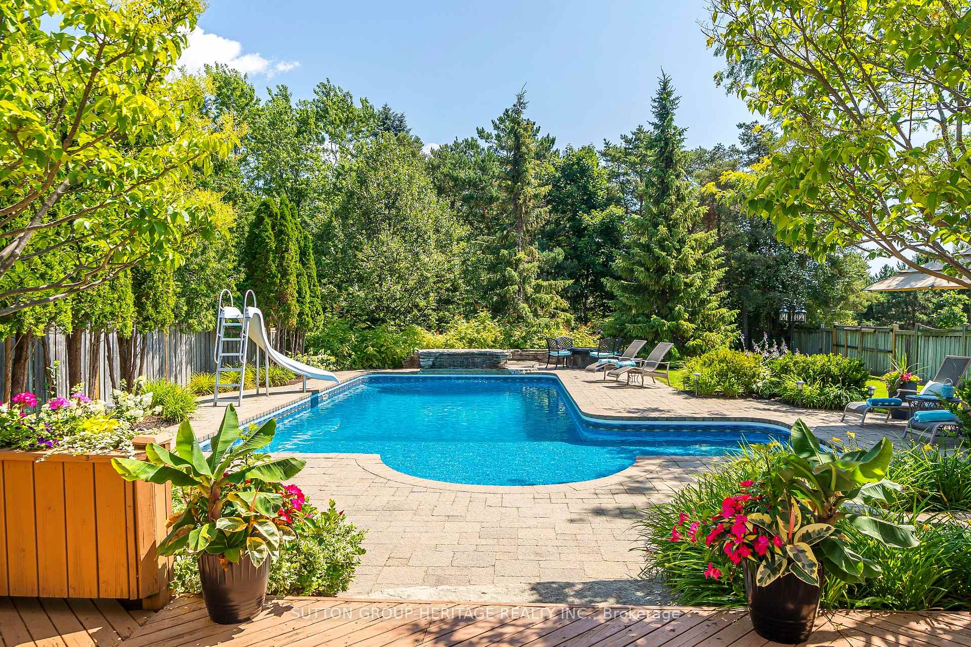 Photo 7 of 1 Mackey Drive, Whitby, Lynde Creek — HOMEH