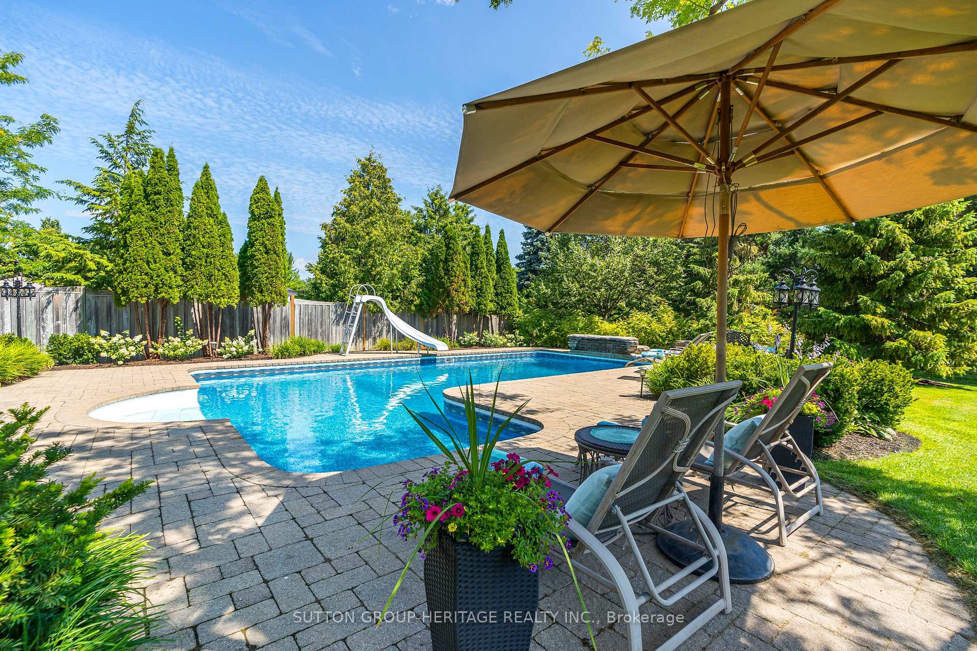 Photo 11 of 1 Mackey Drive, Whitby, Lynde Creek — HOMEH