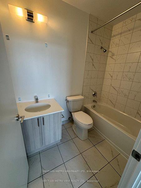 Photo 4 of Unit 3003, 1435 Celebration Drive, Pickering, Bay Ridges — HOMEH