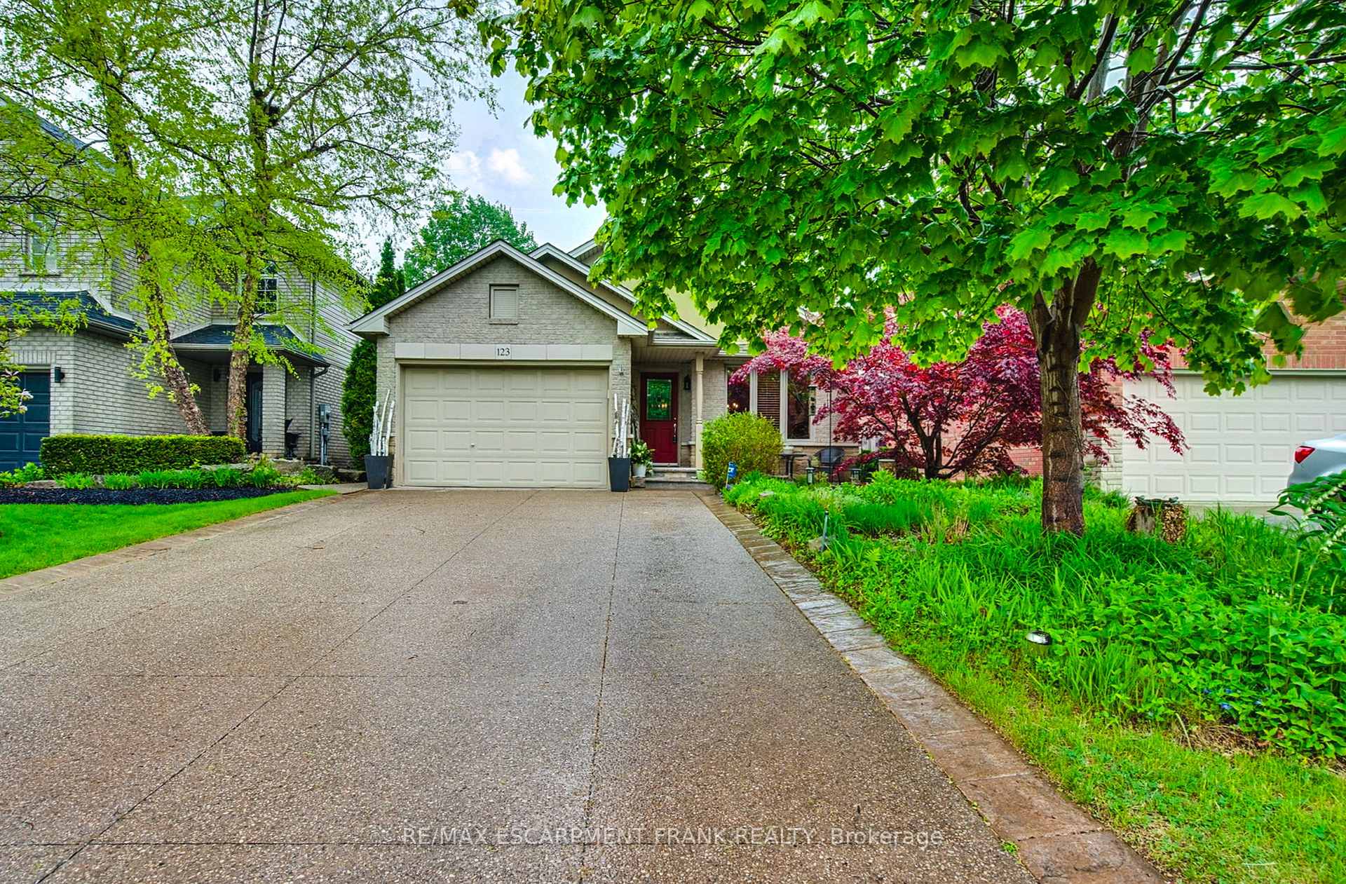 Photo 1 of 123 Braithwaite Avenue, Hamilton, Ancaster — HOMEH