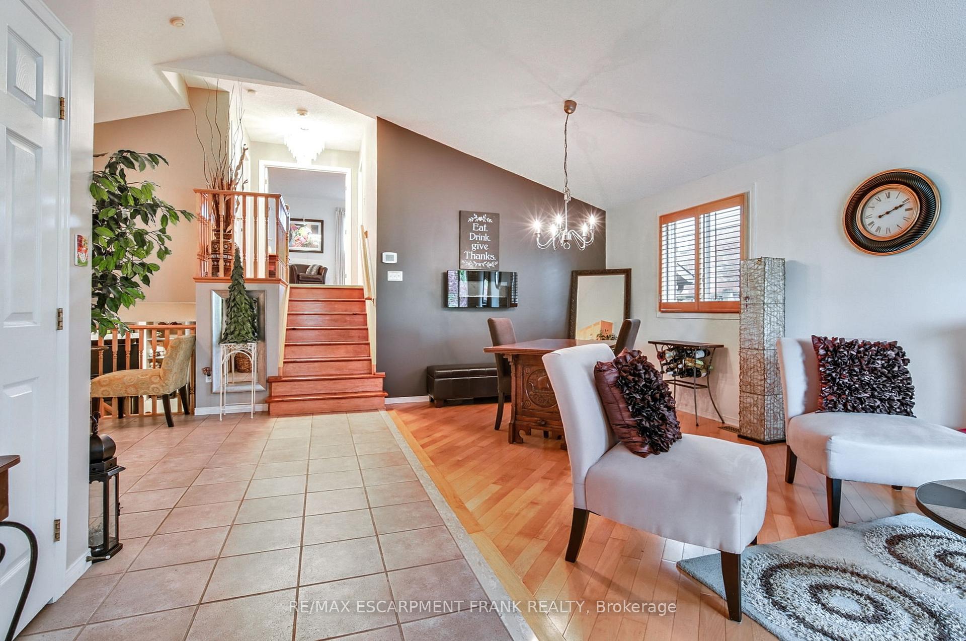 Photo 7 of 123 Braithwaite Avenue, Hamilton, Ancaster — HOMEH
