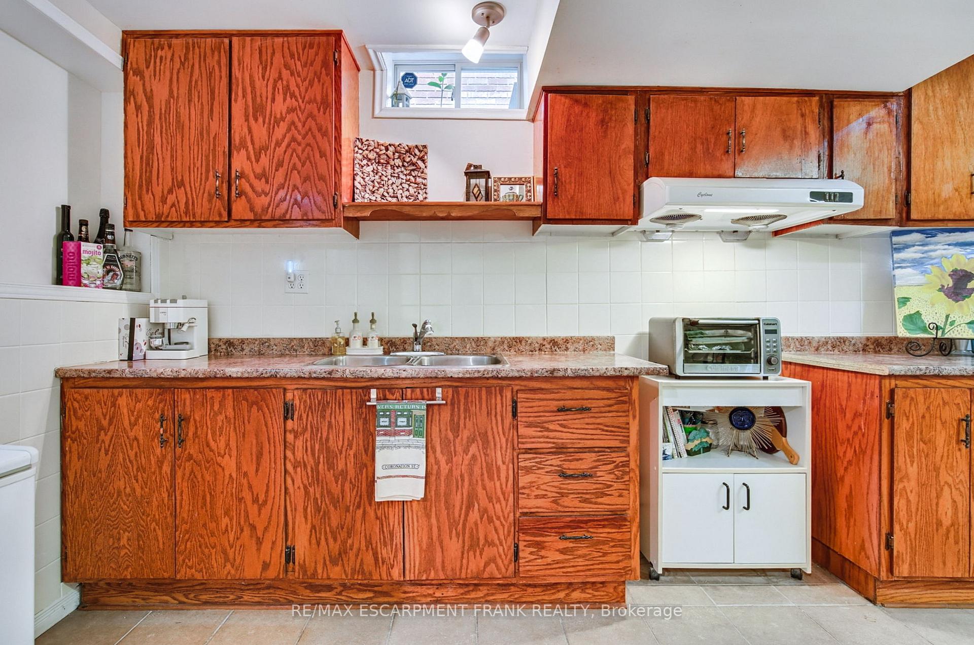 Photo 28 of 123 Braithwaite Avenue, Hamilton, Ancaster — HOMEH