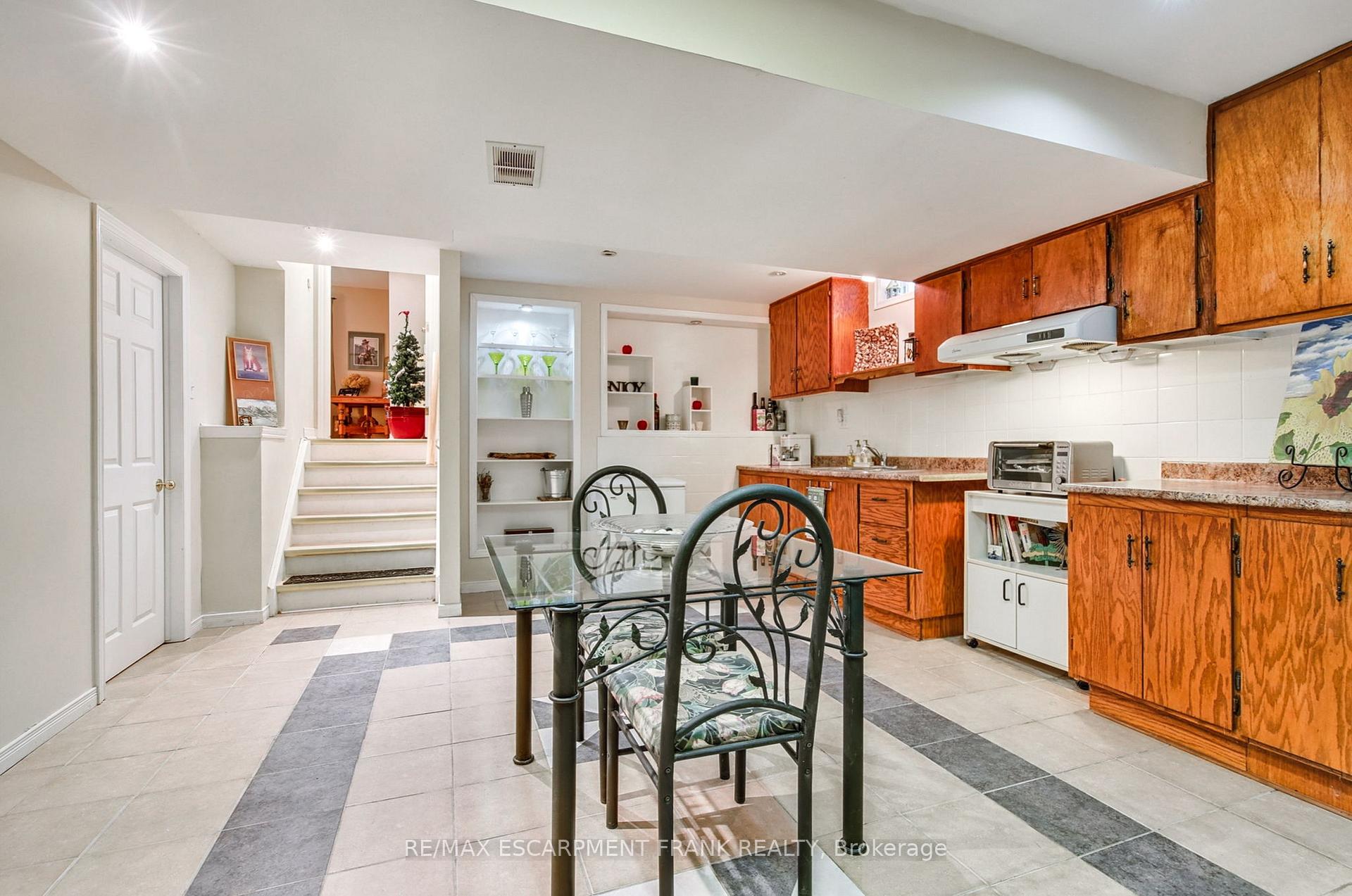 Photo 49 of 123 Braithwaite Avenue, Hamilton, Ancaster — HOMEH