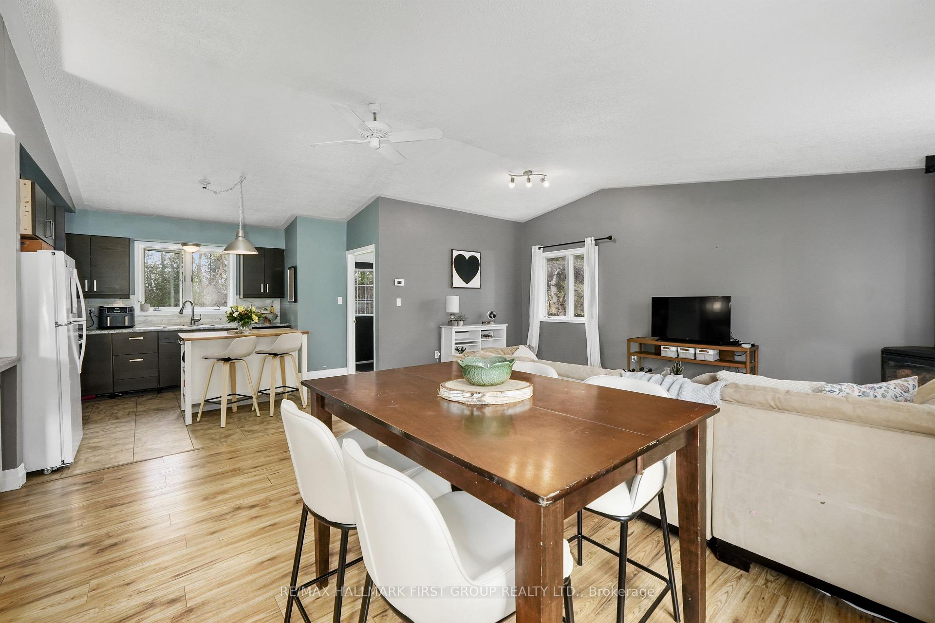 Photo 4 of 8793 Slater Street, Cobourg — HOMEH