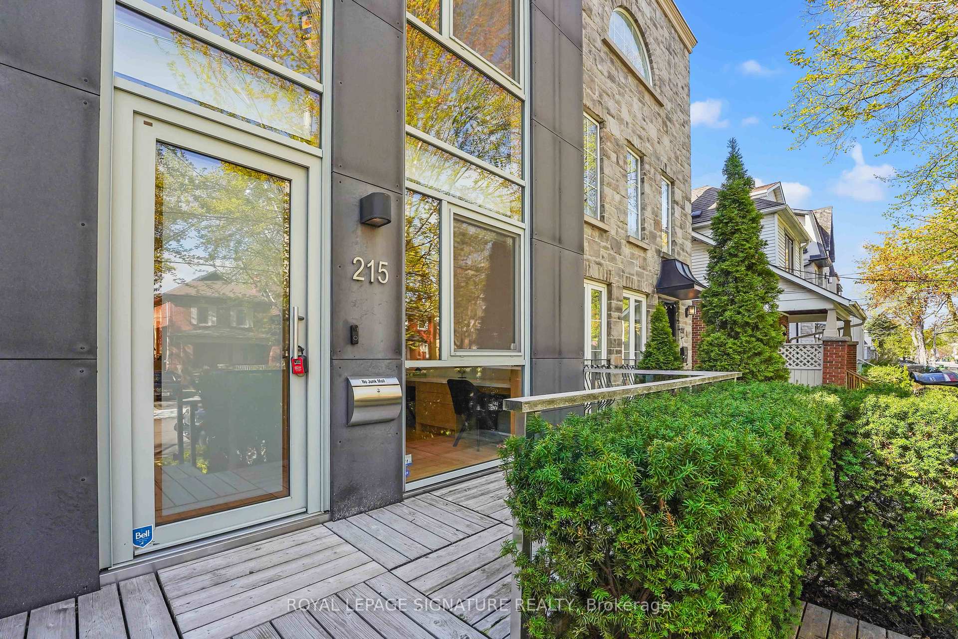 Photo 3 of 215 Bowood Avenue, Toronto, Lawrence Park North — HOMEH
