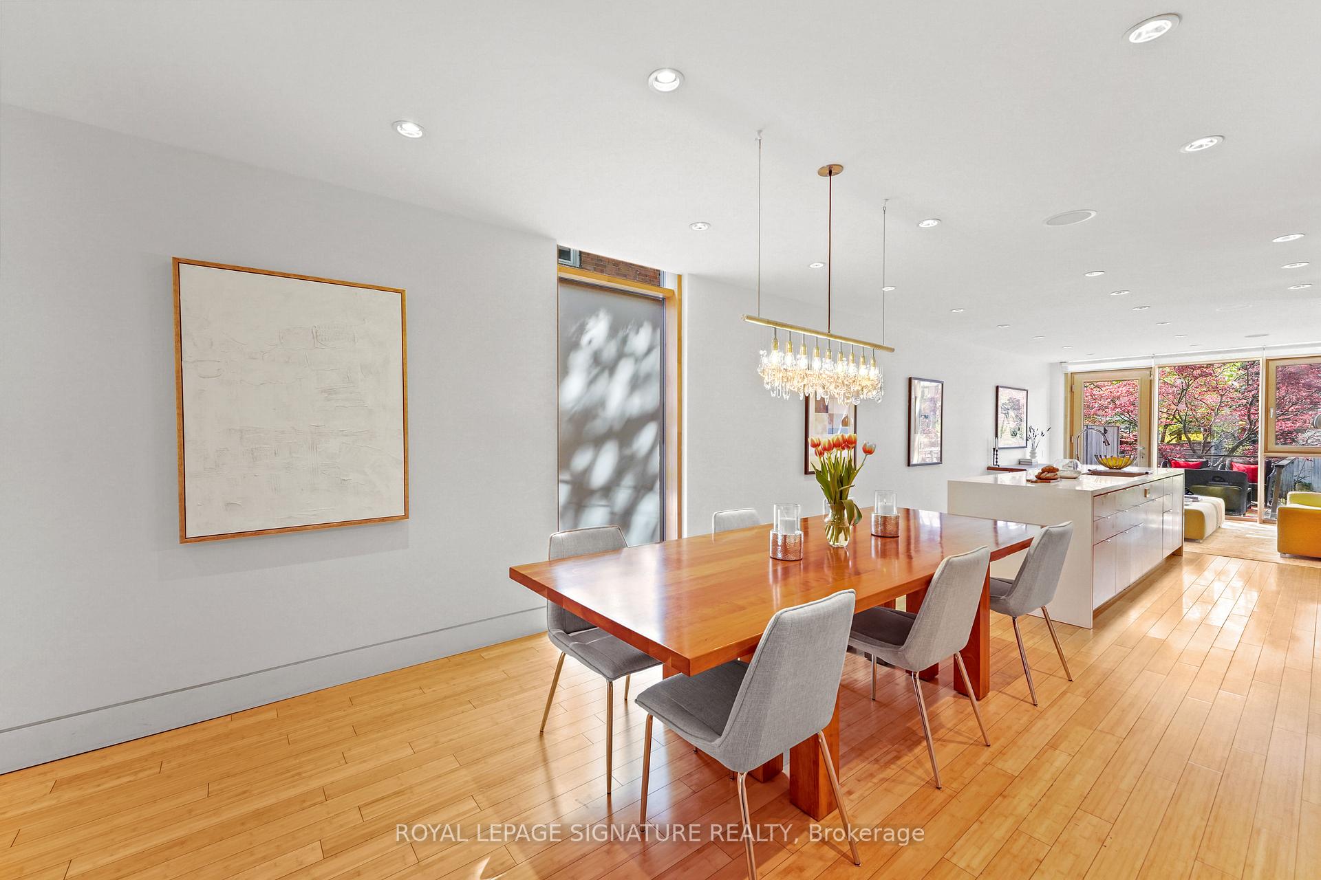 Photo 8 of 215 Bowood Avenue, Toronto, Lawrence Park North — HOMEH