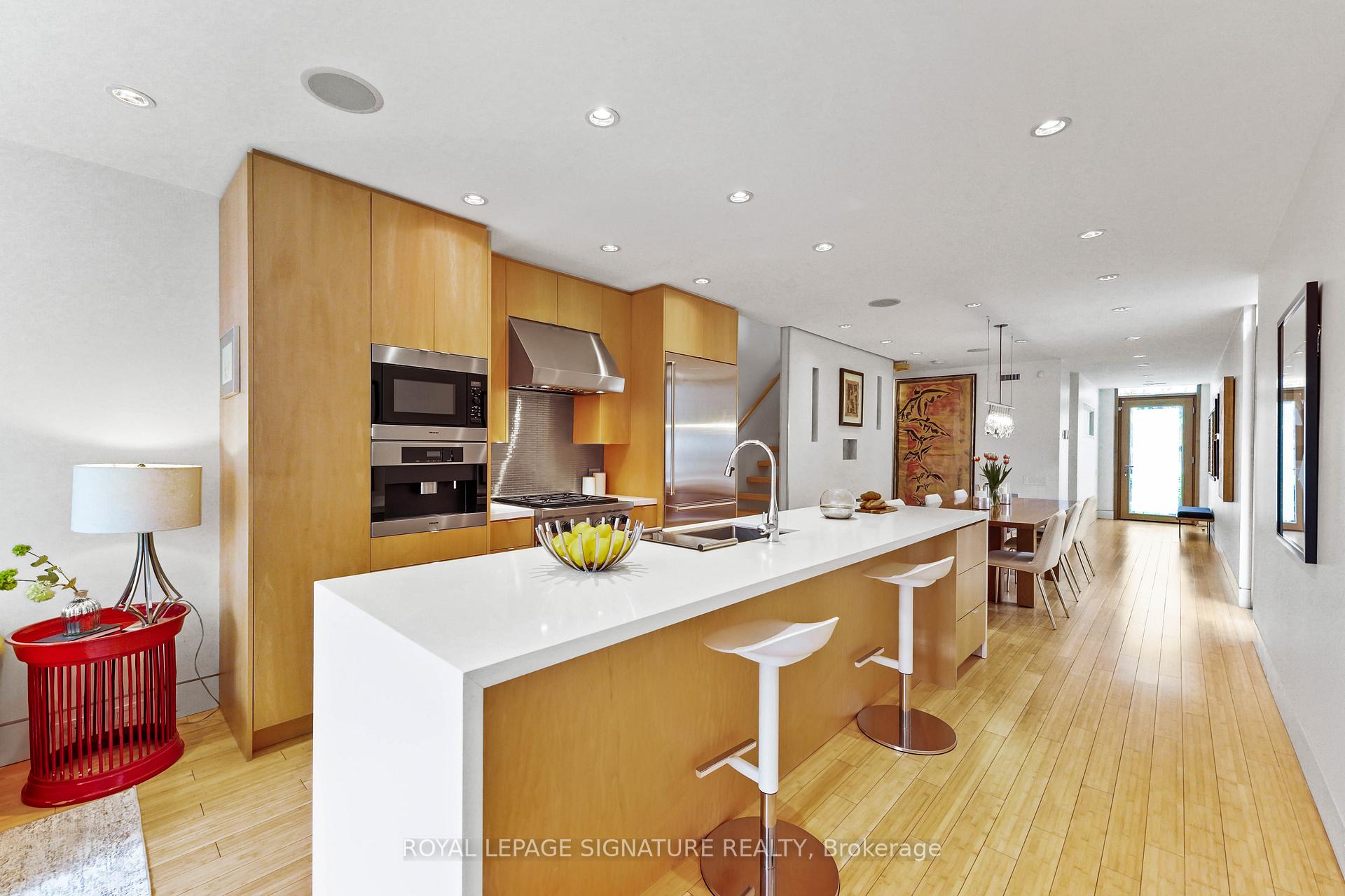 Photo 10 of 215 Bowood Avenue, Toronto, Lawrence Park North — HOMEH