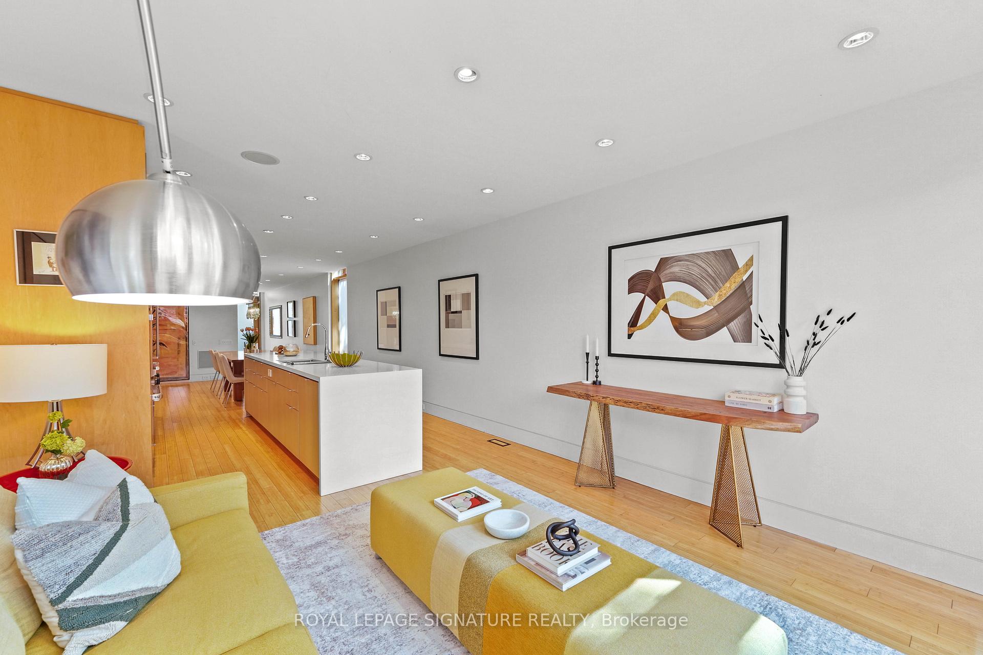 Photo 14 of 215 Bowood Avenue, Toronto, Lawrence Park North — HOMEH