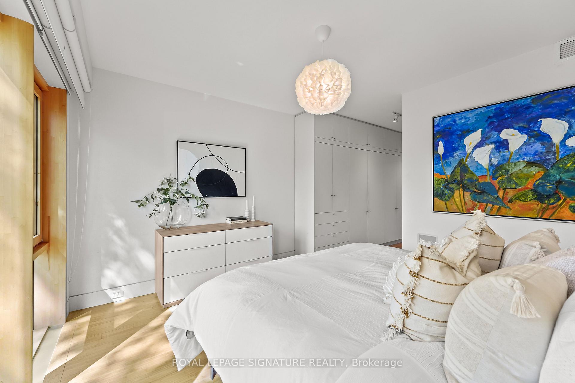 Photo 25 of 215 Bowood Avenue, Toronto, Lawrence Park North — HOMEH