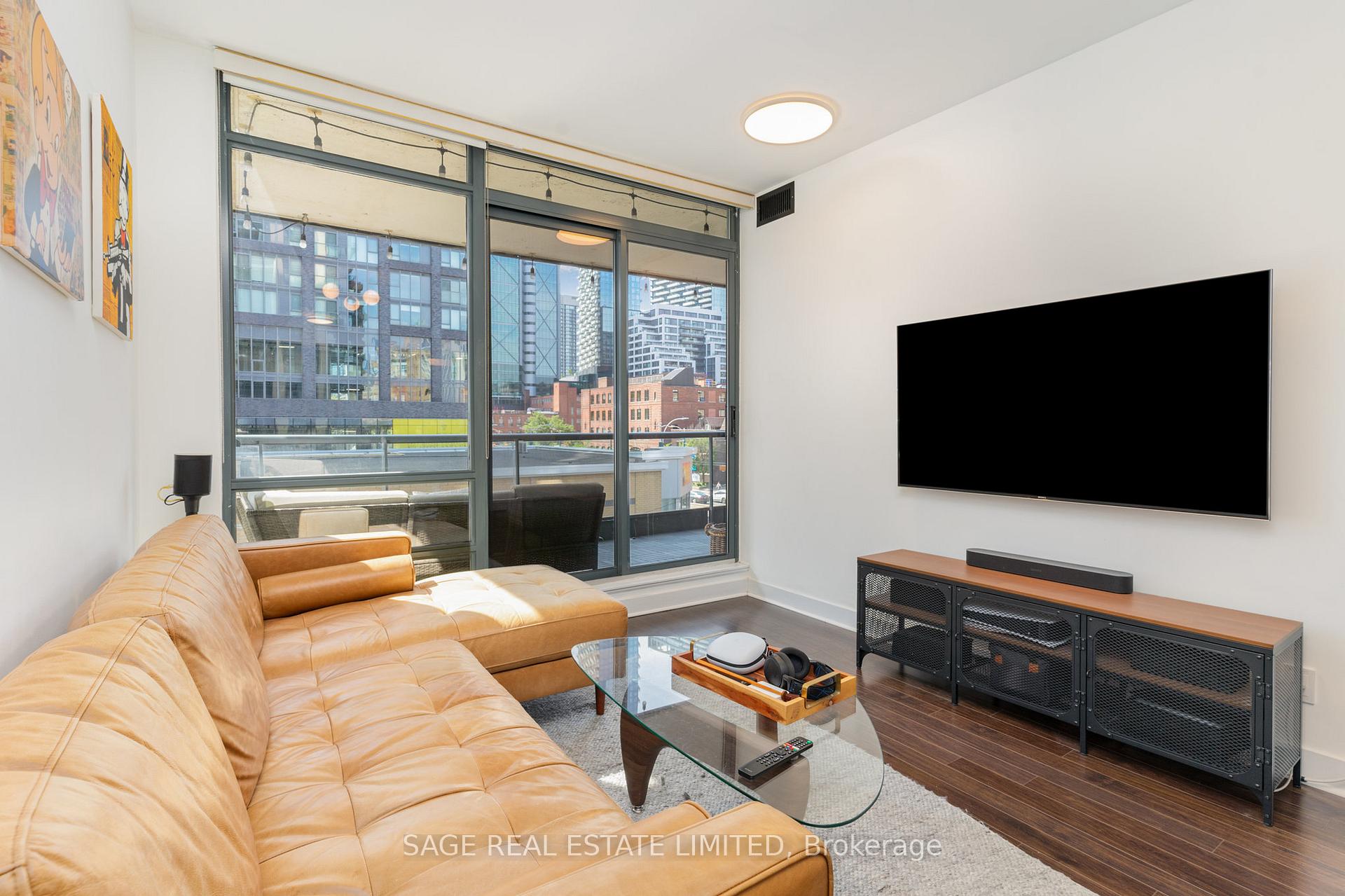 Photo 3 of Unit 309, 438 King Street W, Toronto, Waterfront Communities — HOMEH