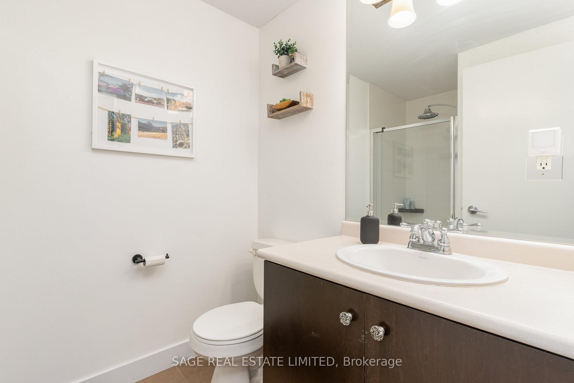 Photo 2 of Unit 309, 438 King Street W, Toronto, Waterfront Communities — HOMEH