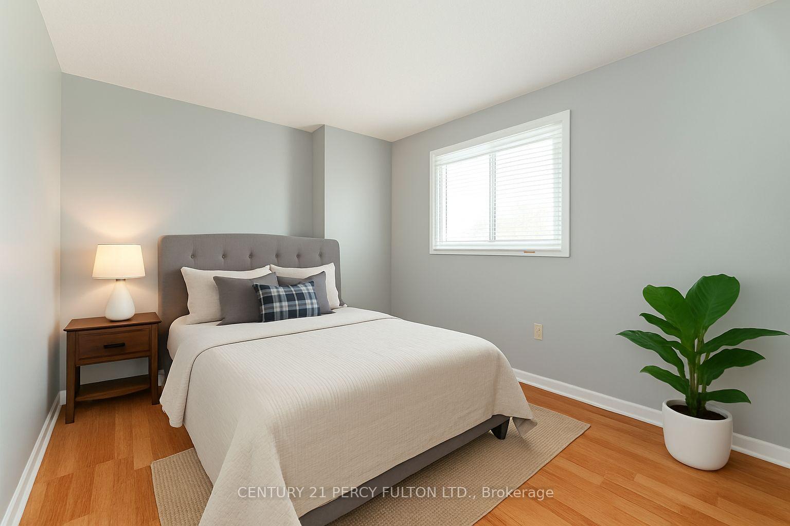 Photo 30 of 28 Noake Crescent, Ajax, Central — HOMEH