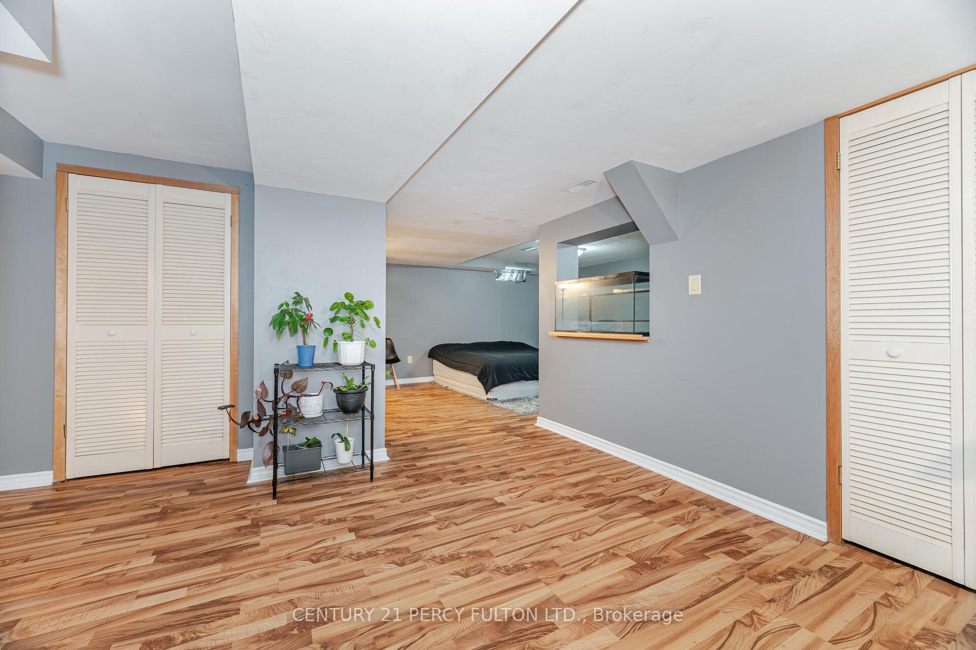 Photo 33 of 28 Noake Crescent, Ajax, Central — HOMEH