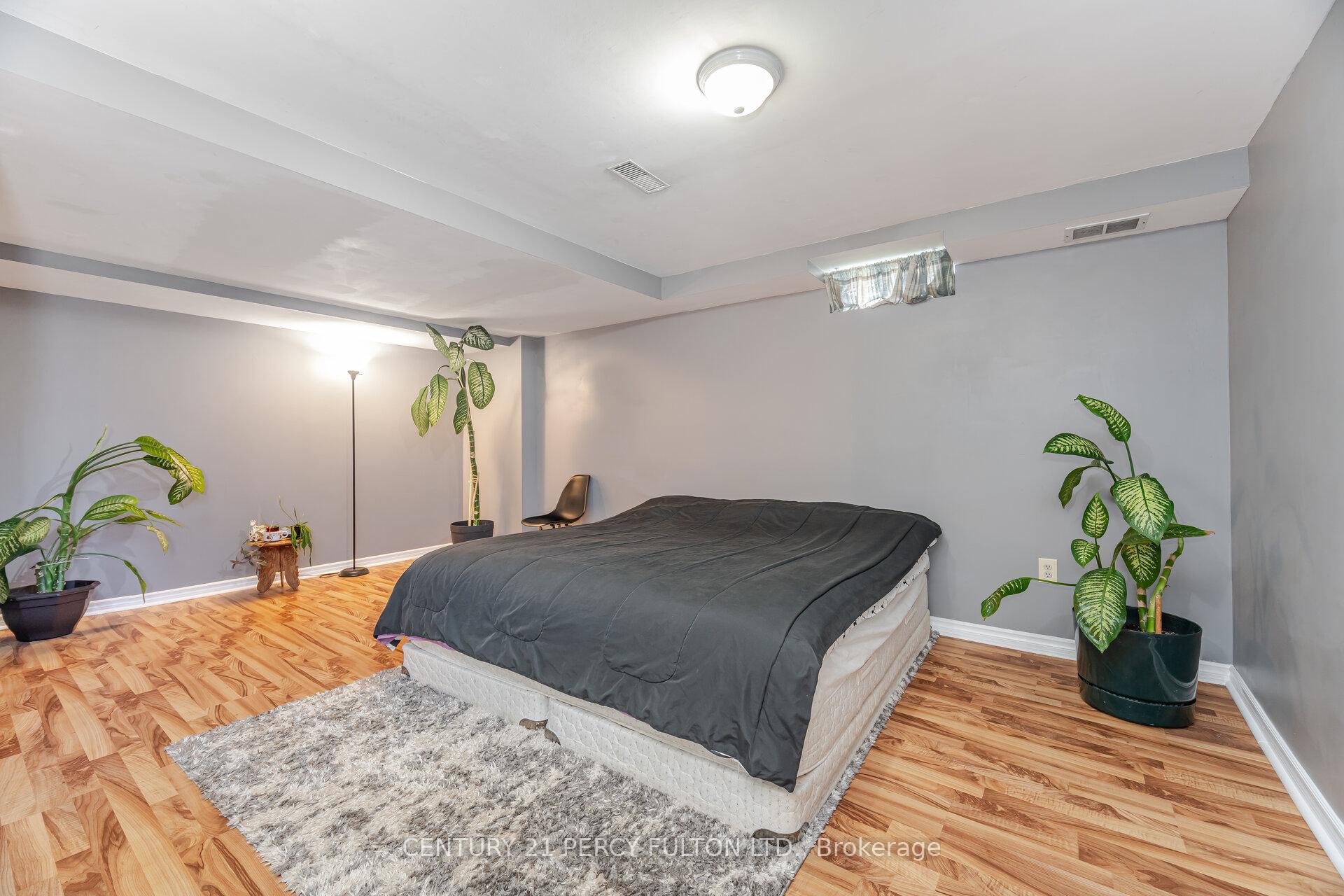 Photo 31 of 28 Noake Crescent, Ajax, Central — HOMEH