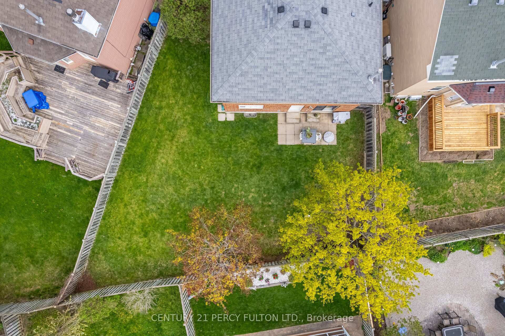 Photo 43 of 28 Noake Crescent, Ajax, Central — HOMEH