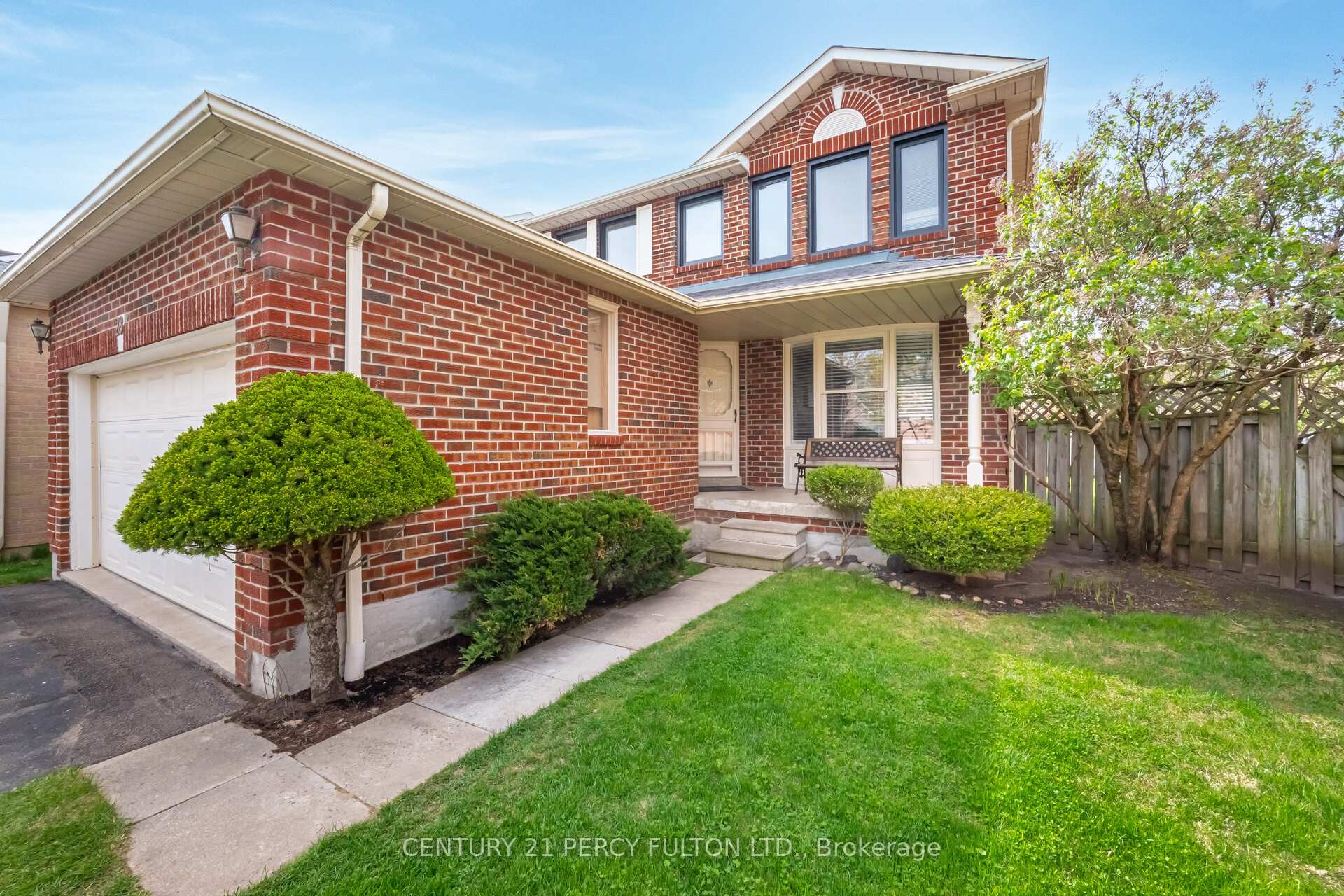 Photo 47 of 28 Noake Crescent, Ajax, Central — HOMEH