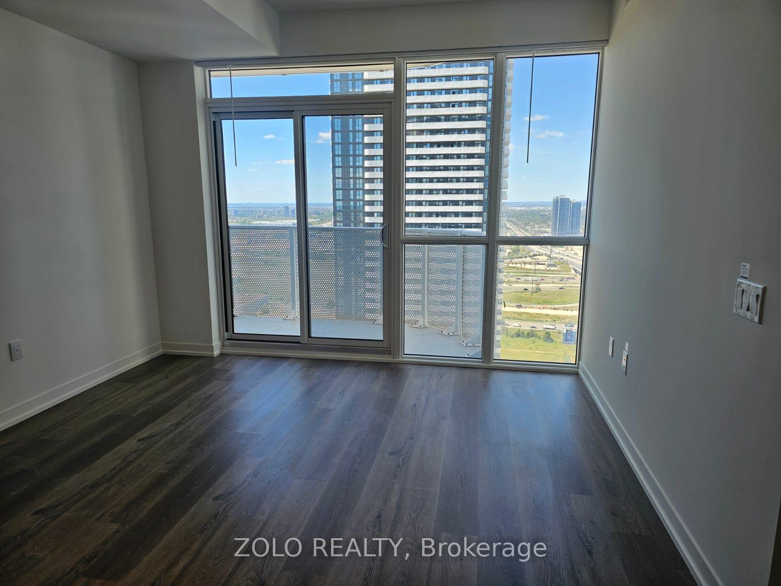Photo 5 of Unit 3503, 28 Interchange Way, Vaughan, Vaughan Corporate Centre — HOMEH