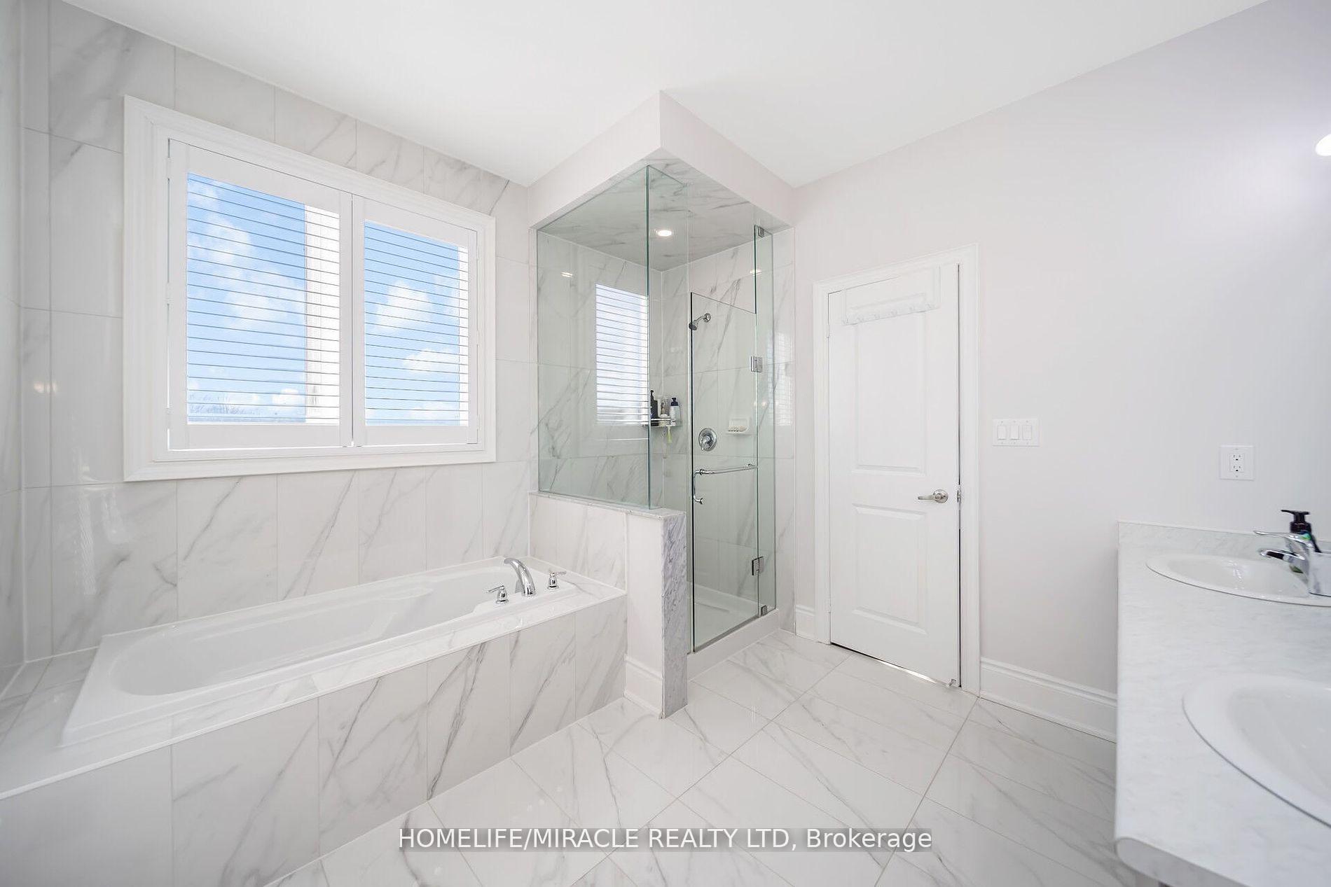 Photo 20 of 16 Mountain Heights Place, Hamilton, Waterdown — HOMEH