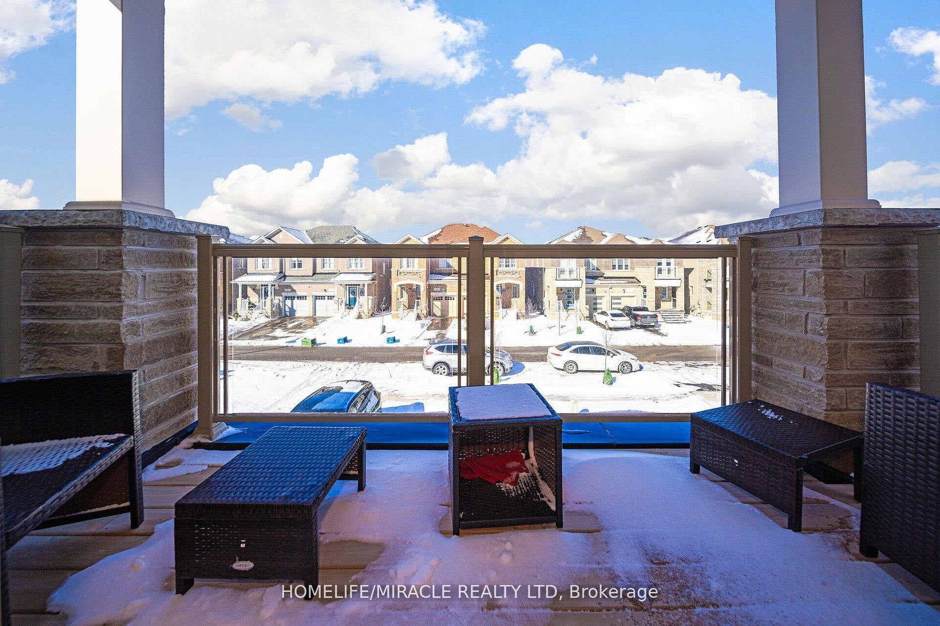 Photo 21 of 16 Mountain Heights Place, Hamilton, Waterdown — HOMEH