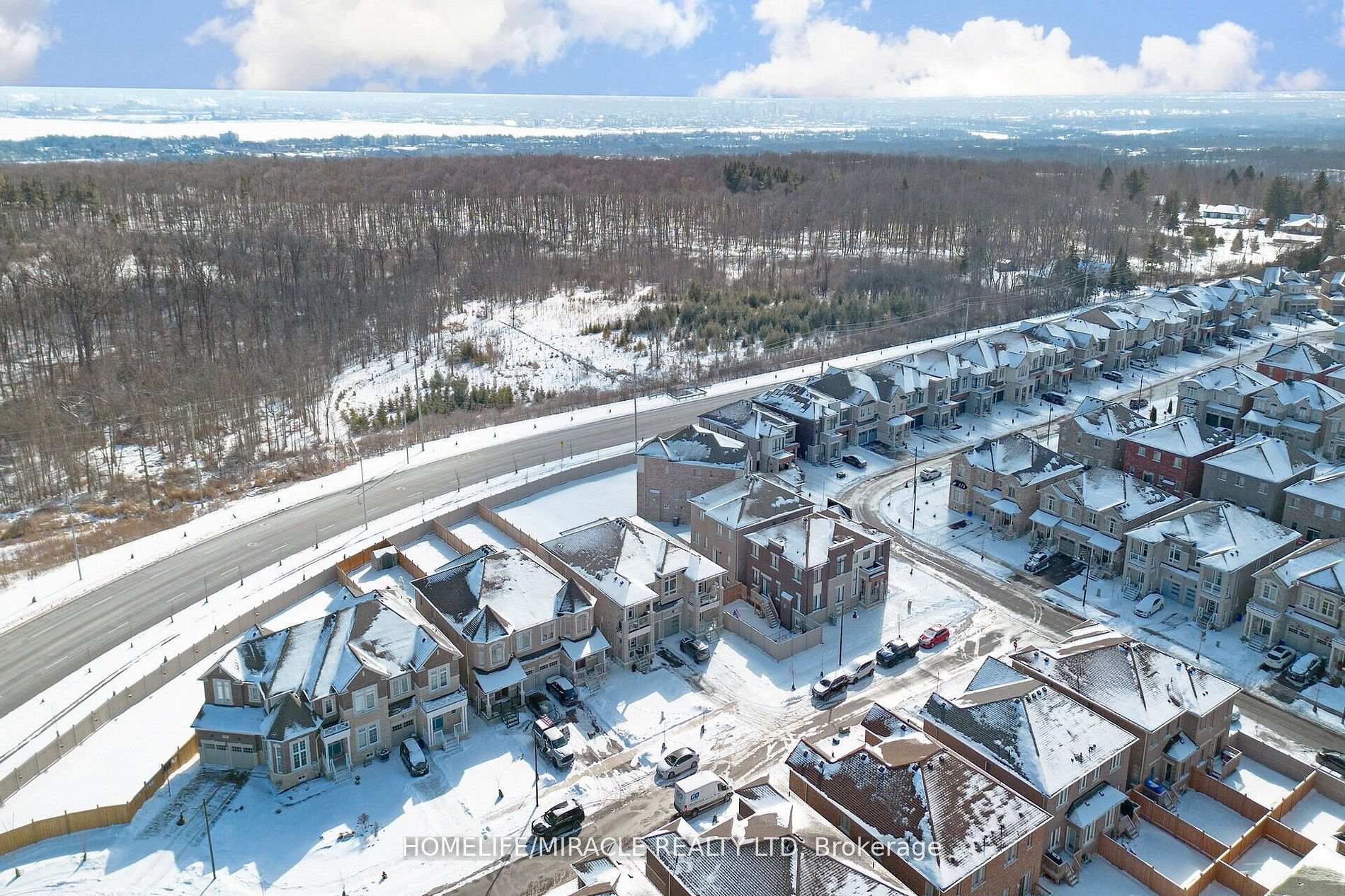 Photo 29 of 16 Mountain Heights Place, Hamilton, Waterdown — HOMEH