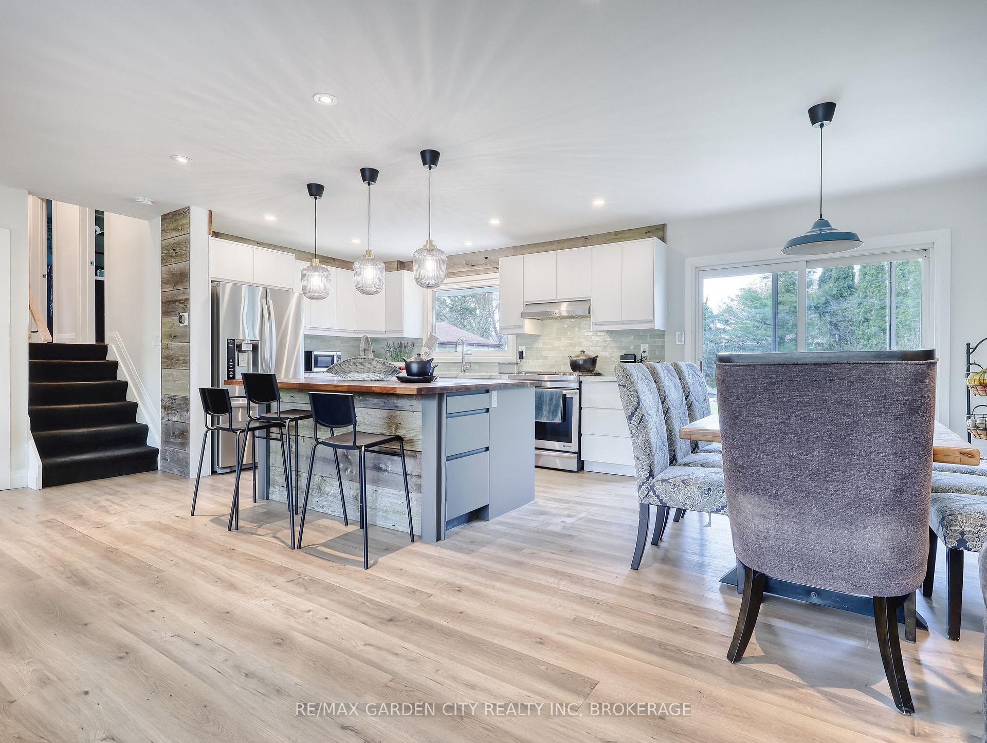 Photo 25 of 66 Lockview Crescent, St. Catharines, Bunting/Linwell — HOMEH