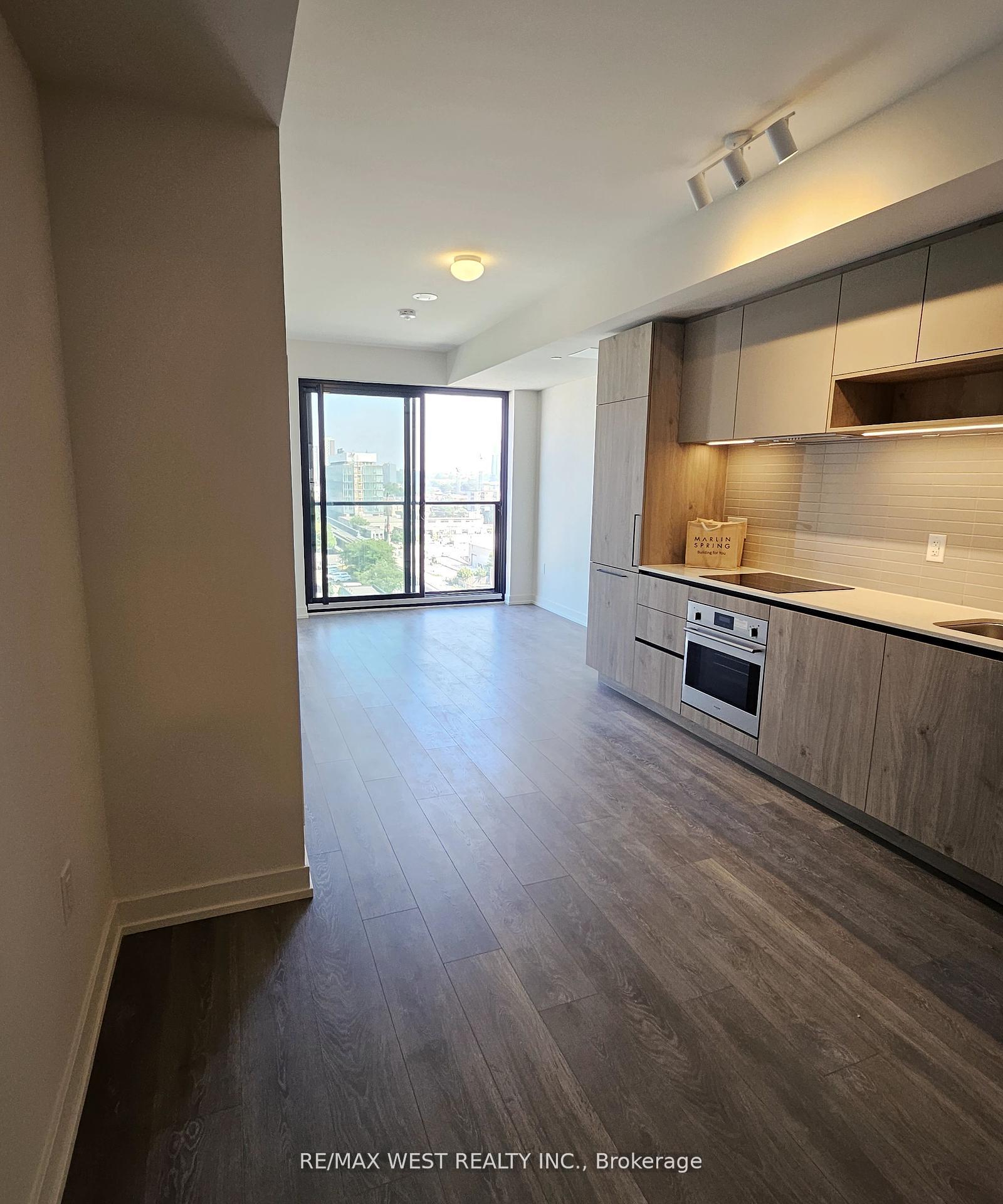 Photo 4 of Unit 1012, 181 Sterling Road, Toronto, Dufferin Grove — HOMEH