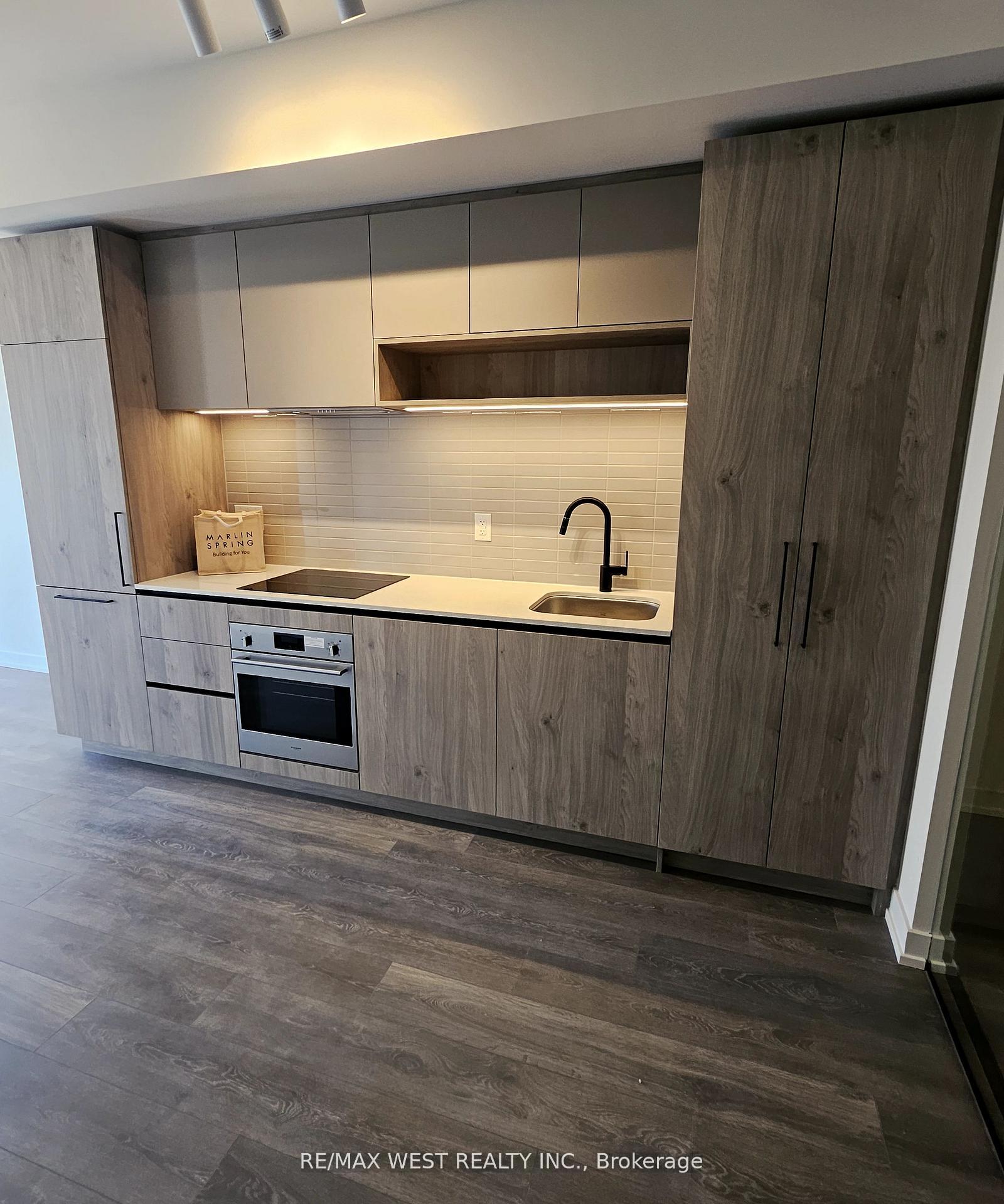 Photo 7 of Unit 1012, 181 Sterling Road, Toronto, Dufferin Grove — HOMEH