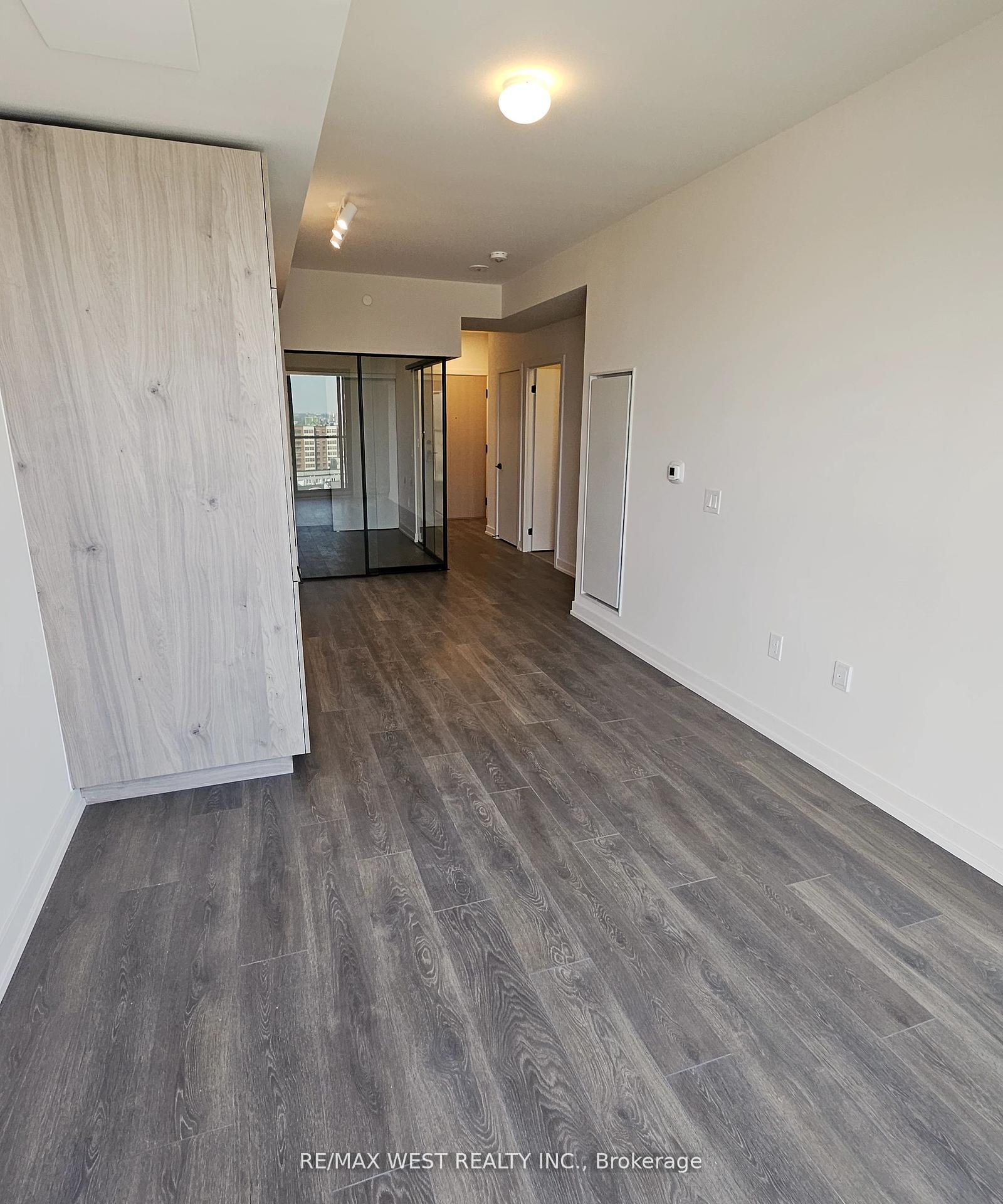 Photo 6 of Unit 1012, 181 Sterling Road, Toronto, Dufferin Grove — HOMEH