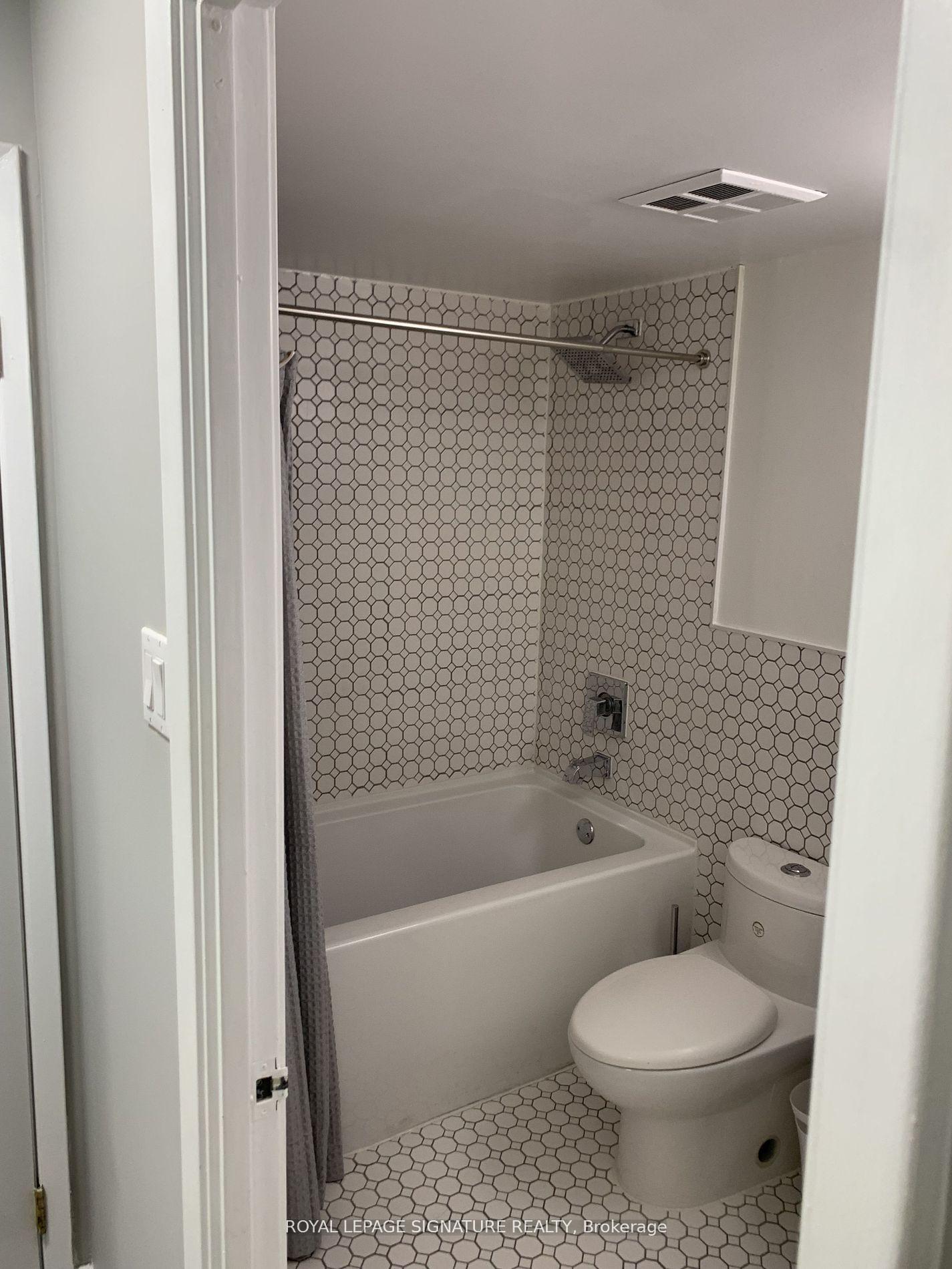 Photo 11 of Unit 308, 456 College Street, Toronto, Palmerston-Little Italy — HOMEH