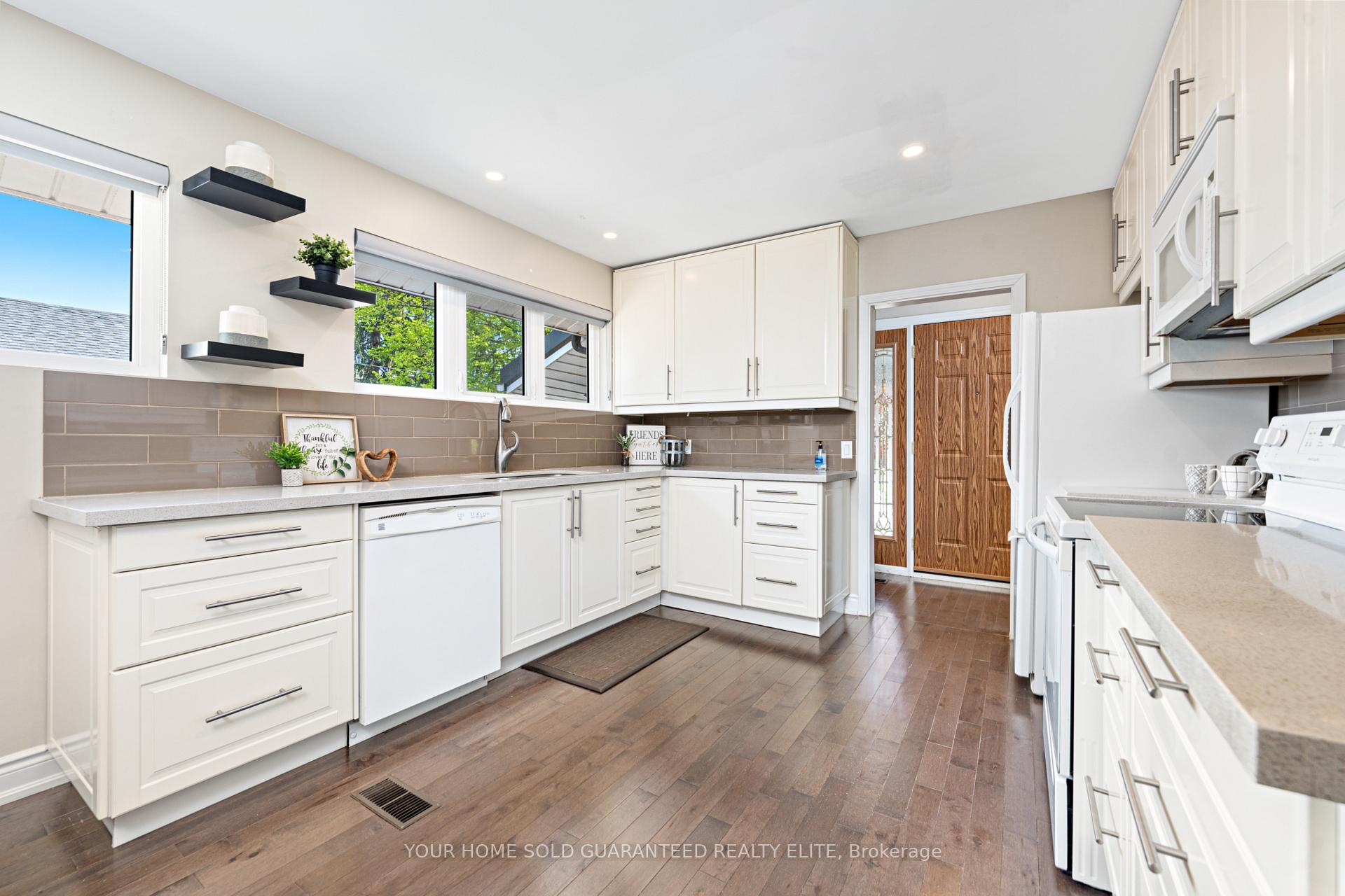 Photo 18 of 28 Purvis Drive, Hamilton, Cootes Paradise — HOMEH