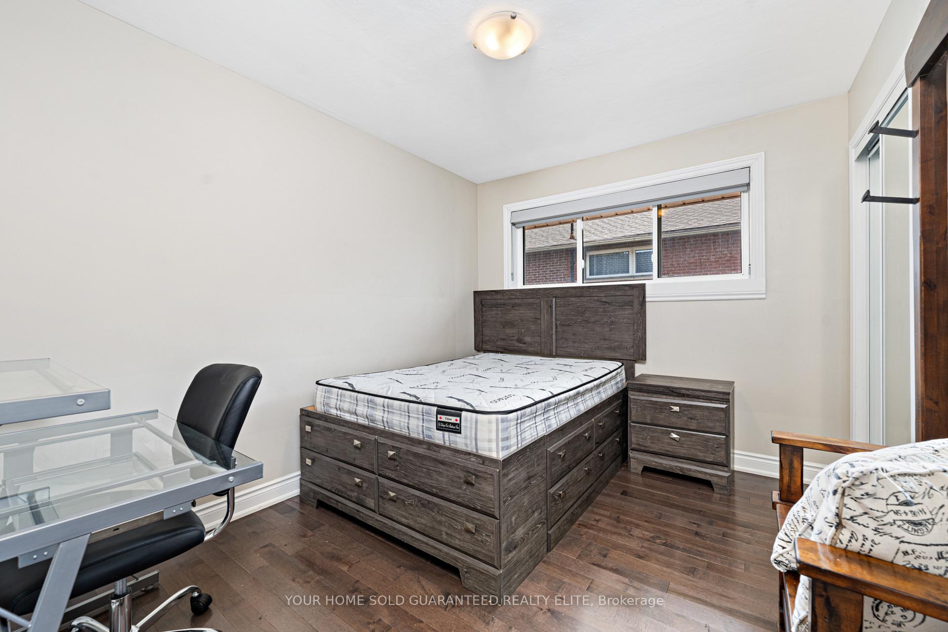Photo 15 of 28 Purvis Drive, Hamilton, Cootes Paradise — HOMEH