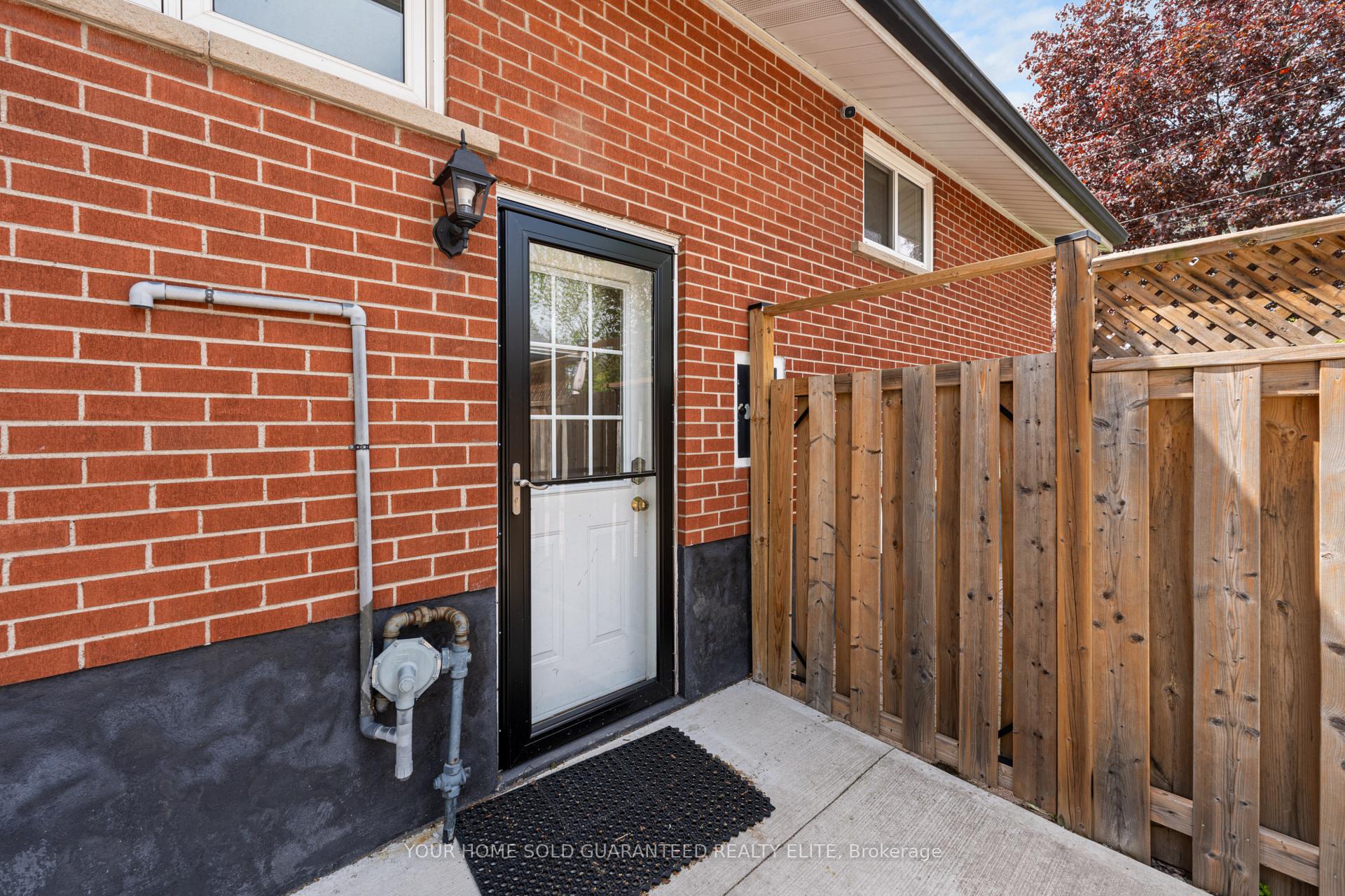 Photo 22 of 28 Purvis Drive, Hamilton, Cootes Paradise — HOMEH
