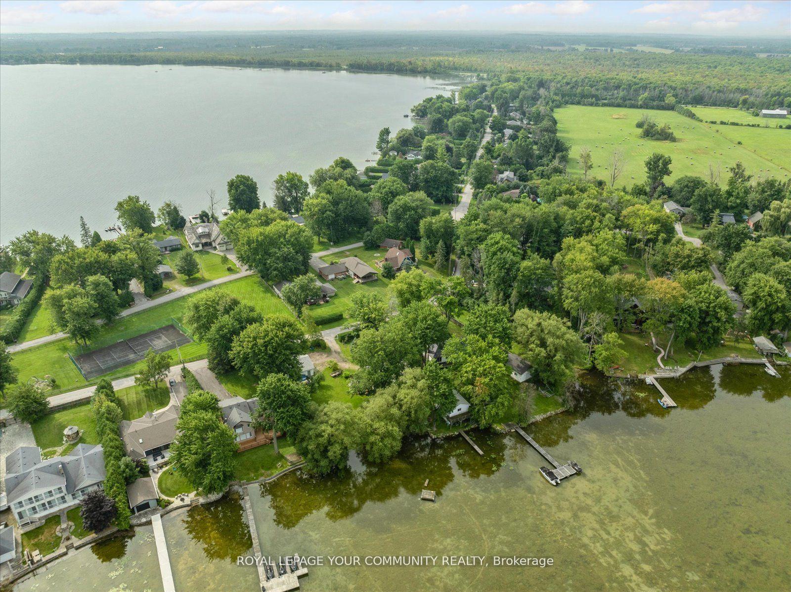 Photo 7 of 580 Duclos Point Road, Georgina, Pefferlaw — HOMEH